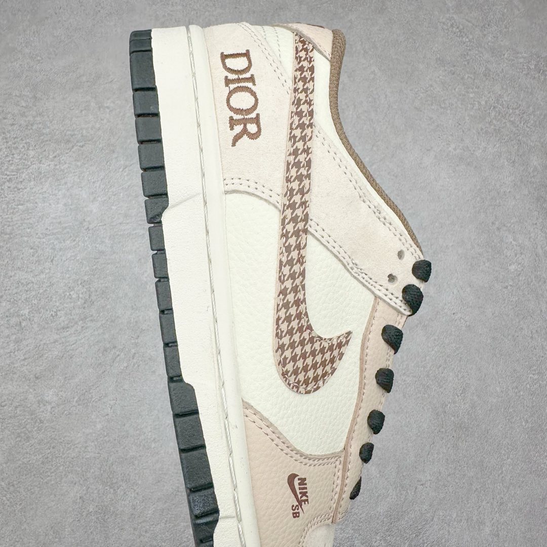 图片[6]-NK Dunk Low 定制配色 DJ2024-097 大厂出品 极力推荐 原装头层材料 独家版型蒸餾加工帶來的是更好的视觉和脚感体验大厂纯原品质出货 清洁度 电绣工艺 皮料切割干净无任何毛边 细节完美 尺码：36 36.5 37.5 38 38.5 39 40 40.5 41 42 42.5 43 44 44.5 45-选品中心