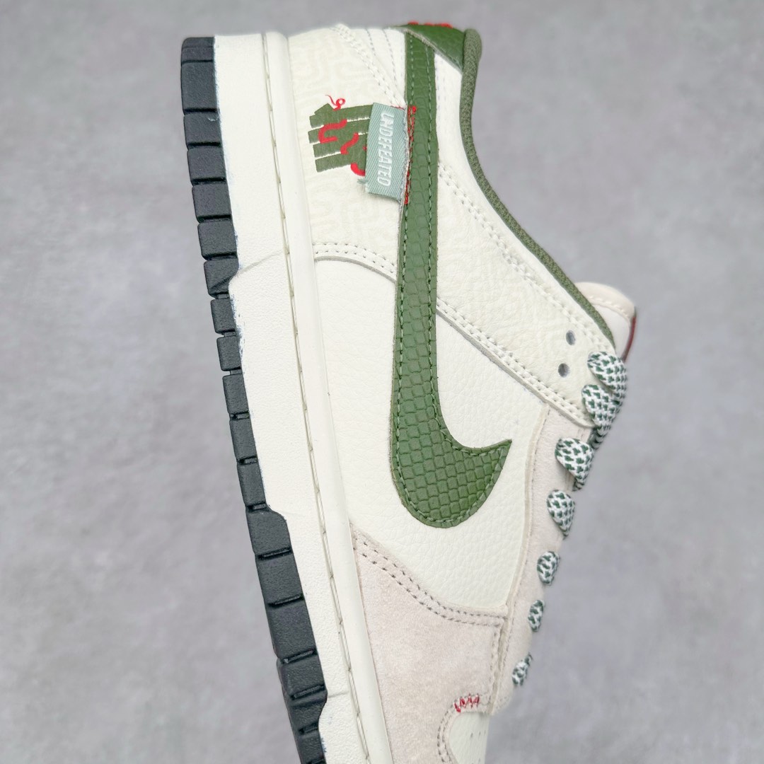 图片[6]-NK Dunk Low 定制配色 DJ2024-070 大厂出品 极力推荐 原装头层材料 独家版型蒸餾加工帶來的是更好的视觉和脚感体验大厂纯原品质出货 清洁度 电绣工艺 皮料切割干净无任何毛边 细节完美 尺码：36 36.5 37.5 38 38.5 39 40 40.5 41 42 42.5 43 44 44.5 45-选品中心