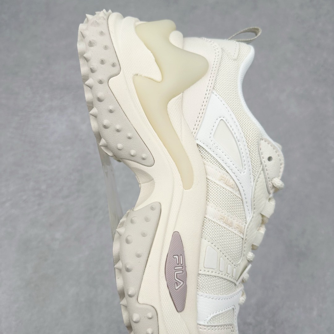 图片[6]-FILA FUSION Fluid 斐乐摩登潮牌防滑耐磨轻便运动鞋 FUSION 系列传承了 FILA 的百年基因，融入年轻运动及潮流文化，成为引领变革、创新突破的一代。以“1+N” 的跨界合作模式重现经典的同时创造经典。带来最出其不意的跨界合作惊喜。同时，FILAFUSION把FILA 的 DNA 融入到定制体验里，你可以随心制造厲于你的产品。FILA FUSION 的鞋家族涵盖了老爹鞋、跑步鞋、网球鞋、季节款。风格复古新潮，满足了时尚人士出行及各类运动的搭配需求，成为当下年轻人筷拥的鞋类品牌之一。FILA FUSION 走进年轻人的世界，通过年轻人运动，街舞，滑板，篮球，展现 FILA FUSION 的潮流态度和年轻文化。FILA FUSION 认为末来属于引领变革、创新突破的年轻一代，让我们一起构成 FILA 未来的蓝图吧！尺码：35.5 36 36.5 37.5 38 38.5 39 40 40.5 41 42 42.5 43 44 44.5 45 45.5-选品中心