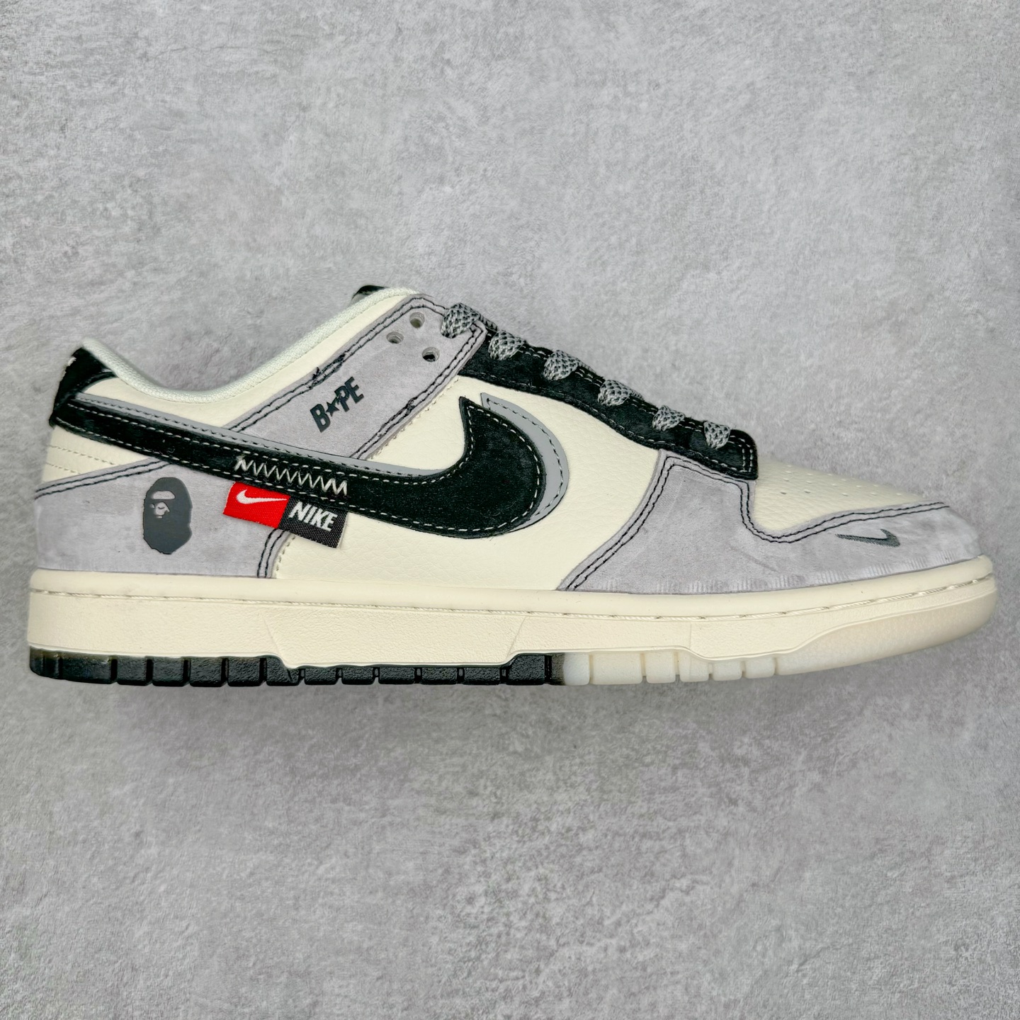 NK Dunk Low 定制配色 DM6868-031 大厂出品 极力推荐 原装头层材料 独家版型蒸餾加工帶來的是更好的视觉和脚感体验大厂纯原品质出货 清洁度 电绣工艺 皮料切割干净无任何毛边 细节完美 尺码：36 36.5 37.5 38 38.5 39 40 40.5 41 42 42.5 43 44 44.5 45-选品中心