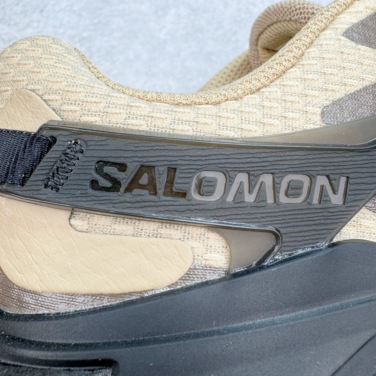 图片[19]-＃绿X/GX SALOMON XT PU.RE ADVANCED 萨洛蒙潮流越野机能户外功能鞋 纯原外贸平台特供订单 耗时半年巨作 全套原纸板楦头开发 原厂特供网布配套加持 确保原汁原味 完美呈现版型 原档数据独家私模五层组合大底 男女鞋同步官方开发至46.5 原装Ortholite轻量化鞋垫 中底布带钢印编号 原厂TPU锁扣 进口港宝加持 后跟自然饱满 还原公司包裹性 基于 SALOMON 初代 XT 鞋身造型并搭载 4D ADVANCED CHASSIS™ 大底打造而成 为这款 XT-QUEST 带来了多项足部控制与保护等功能性 如在运动过程中控制左右晃动的过程而提高稳定性、改善长途越野过程中足中到足尖的过渡、提高感知岩石的精确度以抵抗尖锐物体对脚底的伤害以及采用动态缓冲来增强穿着舒适感 从而减轻疲劳感 使 XT-QUEST 成为一双舒适且安全的户外之履 尺码：36 36.5 37.5 38 38.5 39 40 40.5 41 42 42.5 43 44 44.5 45 46 46.5-选品中心