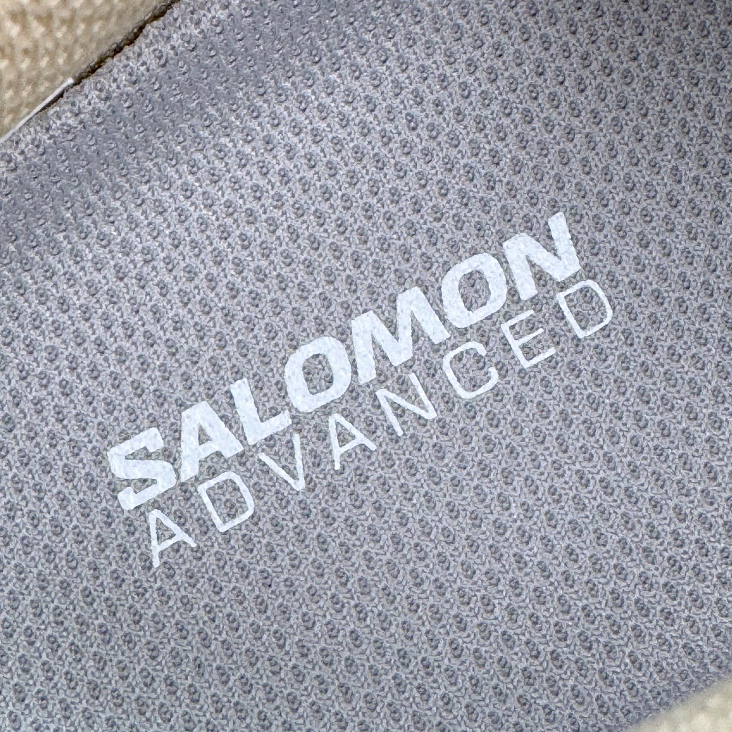 图片[12]-＃绿X/GX SALOMON XT PU.RE ADVANCED 萨洛蒙潮流越野机能户外功能鞋 纯原外贸平台特供订单 耗时半年巨作 全套原纸板楦头开发 原厂特供网布配套加持 确保原汁原味 完美呈现版型 原档数据独家私模五层组合大底 男女鞋同步官方开发至46.5 原装Ortholite轻量化鞋垫 中底布带钢印编号 原厂TPU锁扣 进口港宝加持 后跟自然饱满 还原公司包裹性 基于 SALOMON 初代 XT 鞋身造型并搭载 4D ADVANCED CHASSIS™ 大底打造而成 为这款 XT-QUEST 带来了多项足部控制与保护等功能性 如在运动过程中控制左右晃动的过程而提高稳定性、改善长途越野过程中足中到足尖的过渡、提高感知岩石的精确度以抵抗尖锐物体对脚底的伤害以及采用动态缓冲来增强穿着舒适感 从而减轻疲劳感 使 XT-QUEST 成为一双舒适且安全的户外之履 尺码：36 36.5 37.5 38 38.5 39 40 40.5 41 42 42.5 43 44 44.5 45 46 46.5-选品中心