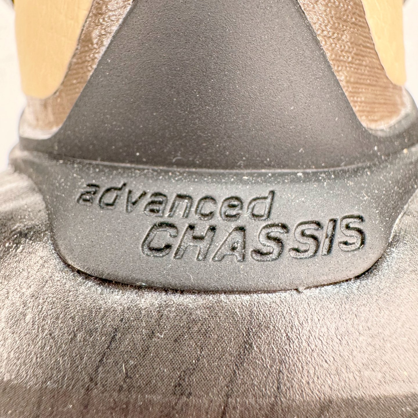 图片[22]-＃绿X/GX SALOMON XT PU.RE ADVANCED 萨洛蒙潮流越野机能户外功能鞋 纯原外贸平台特供订单 耗时半年巨作 全套原纸板楦头开发 原厂特供网布配套加持 确保原汁原味 完美呈现版型 原档数据独家私模五层组合大底 男女鞋同步官方开发至46.5 原装Ortholite轻量化鞋垫 中底布带钢印编号 原厂TPU锁扣 进口港宝加持 后跟自然饱满 还原公司包裹性 基于 SALOMON 初代 XT 鞋身造型并搭载 4D ADVANCED CHASSIS™ 大底打造而成 为这款 XT-QUEST 带来了多项足部控制与保护等功能性 如在运动过程中控制左右晃动的过程而提高稳定性、改善长途越野过程中足中到足尖的过渡、提高感知岩石的精确度以抵抗尖锐物体对脚底的伤害以及采用动态缓冲来增强穿着舒适感 从而减轻疲劳感 使 XT-QUEST 成为一双舒适且安全的户外之履 尺码：36 36.5 37.5 38 38.5 39 40 40.5 41 42 42.5 43 44 44.5 45 46 46.5-选品中心