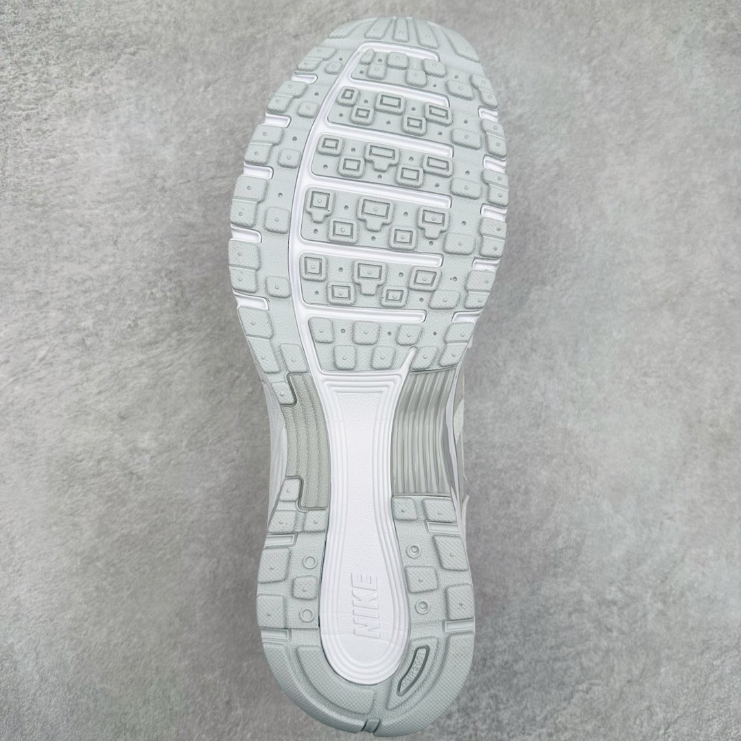 图片[9]-NK P-6000 系列低帮复古老爹风休闲运动舒适慢跑鞋 购入原鞋原装纸板楦头开发 独家私模四层组合大底 市场唯一正确版本 良心定价 新配色陆续出货 进口三文治网面 融合 Pegasus 过往运动鞋设计 助力 21 世纪早期跑步运动跃升时尚新高度 采用透气网眼布、运动风格线条和耐穿覆面 兼具吸睛外观和舒适感受 中底泡绵以田径赛道为灵感 打造厚实设计 缔造出众缓震性能 尺码：36 36.5 37.5 38 38.5 39 40 40.5 41 42 42.5 43 44 44.5 45-选品中心