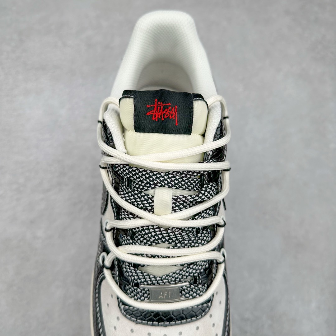 图片[5]-NK Air Force 1´07 Low 空军一号低帮百搭休闲运动板鞋 DM6688-013 柔软、弹性十足的缓震性能和出色的中底设计 横跨复古与现代的外型结合 造就出风靡全球 三十多年的Force 1 直到今天还深受青睐 尺码：36 36.5 37.5 38 38.5 39 40 40.5 41 42 42.5 43 44 44.5 45-选品中心