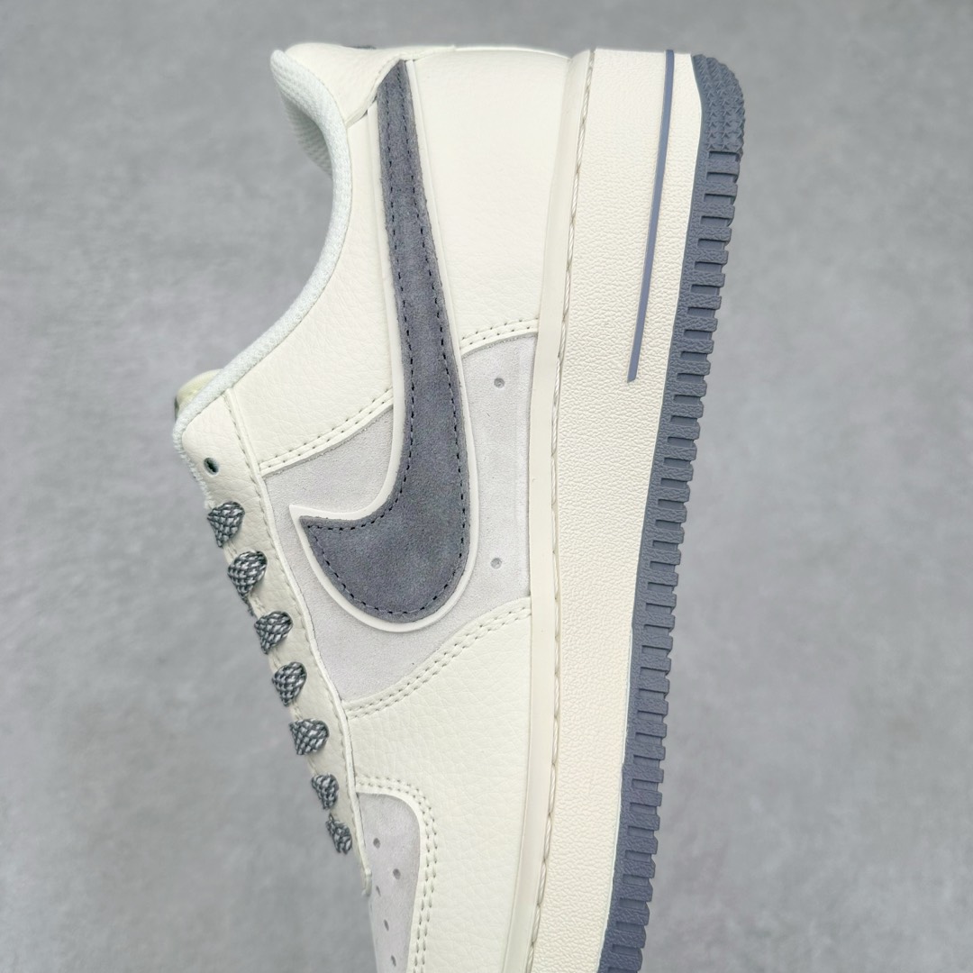 图片[7]-NK Air Force 1´07 Low 空军一号低帮百搭休闲运动板鞋 DM6688-003 柔软、弹性十足的缓震性能和出色的中底设计 横跨复古与现代的外型结合 造就出风靡全球 三十多年的Force 1 直到今天还深受青睐 尺码：36 36.5 37.5 38 38.5 39 40 40.5 41 42 42.5 43 44 44.5 45-选品中心