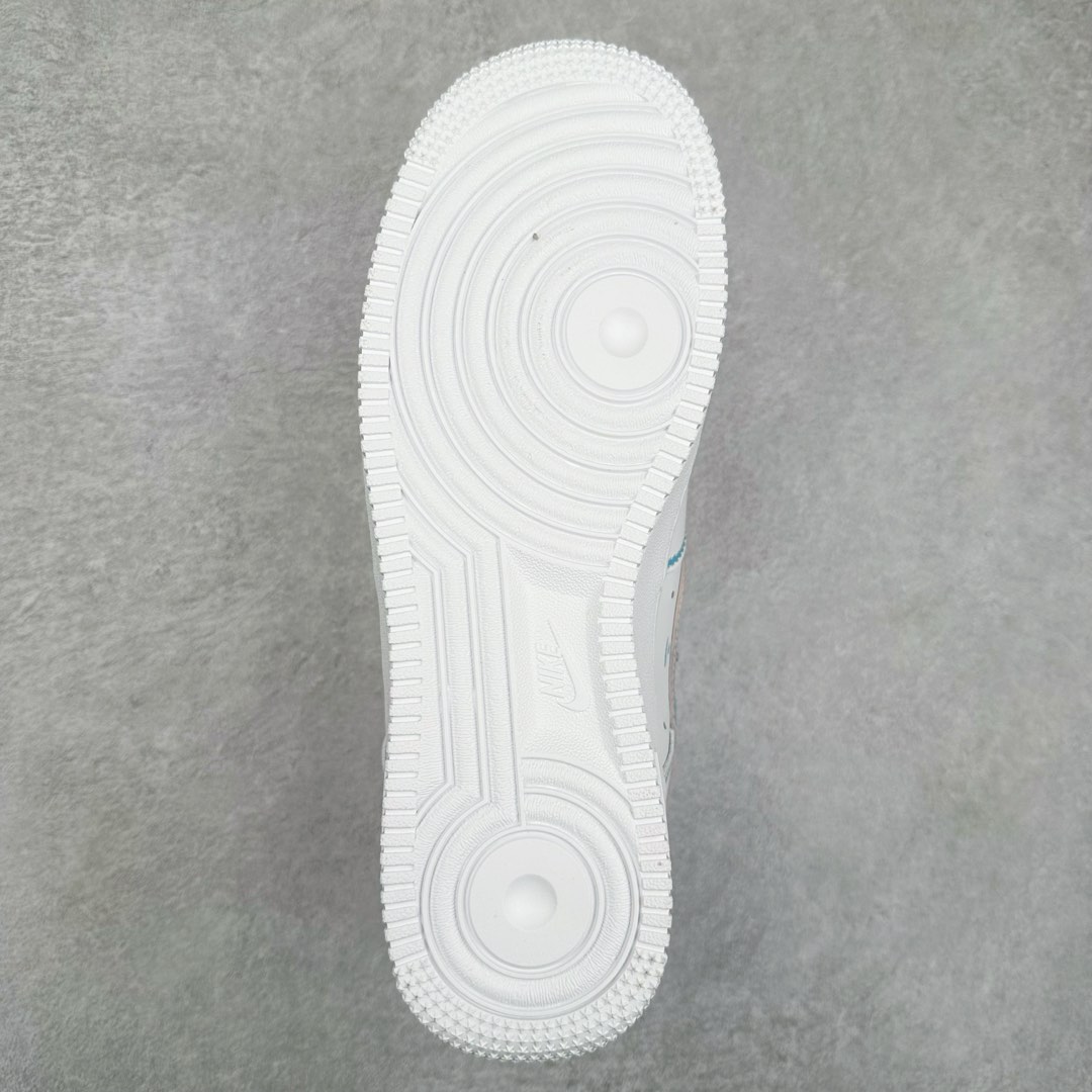 图片[9]-NK Air Force 1´07 Low 空军一号低帮百搭休闲运动板鞋 TY0301-111 柔软、弹性十足的缓震性能和出色的中底设计 横跨复古与现代的外型结合 造就出风靡全球 三十多年的Force 1 直到今天还深受青睐 尺码：36 36.5 37.5 38 38.5 39 40 40.5 41 42 42.5 43 44 44.5 45-选品中心