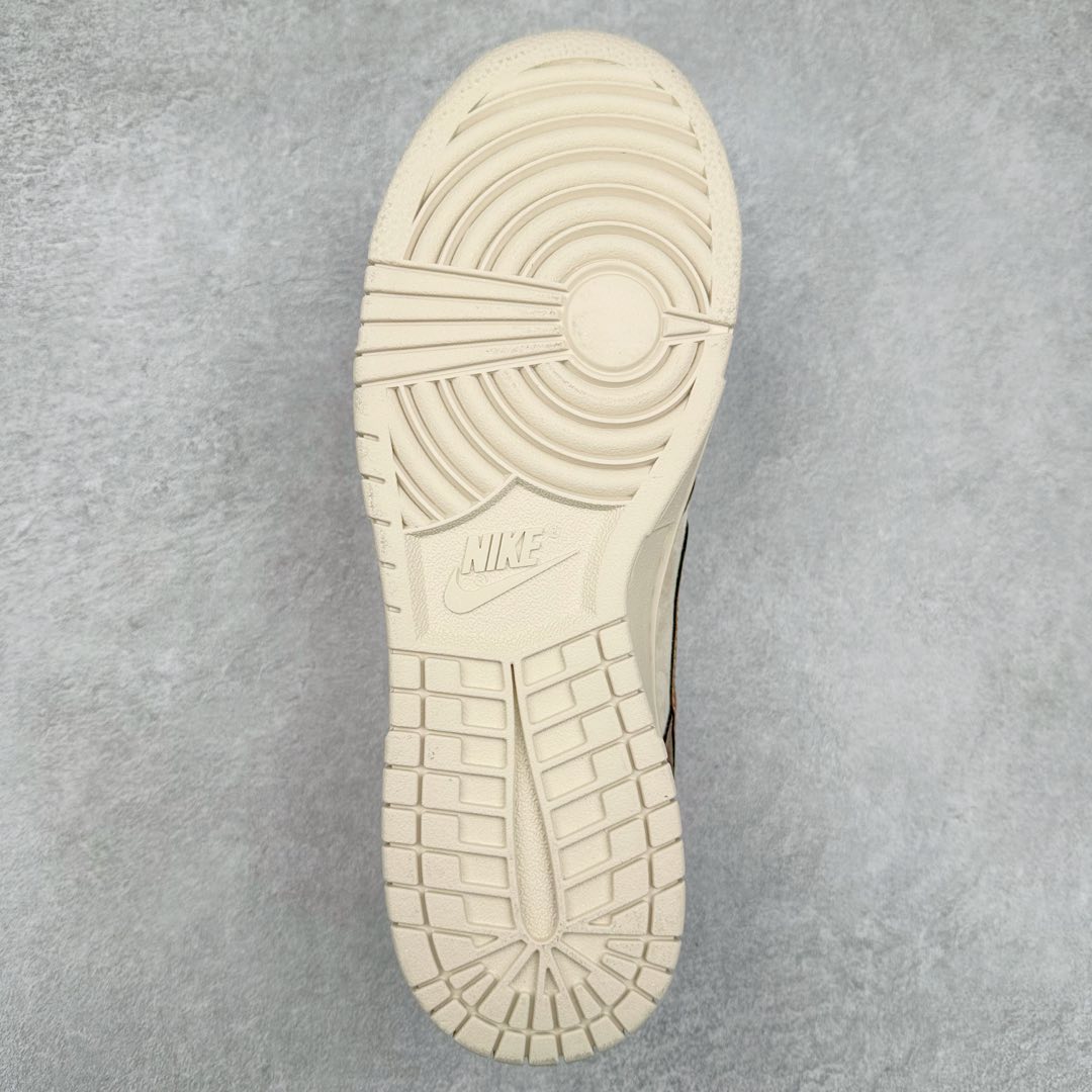 图片[9]-NK Dunk Low 定制配色 DJ2024-082 大厂出品 极力推荐 原装头层材料 独家版型蒸餾加工帶來的是更好的视觉和脚感体验大厂纯原品质出货 清洁度 电绣工艺 皮料切割干净无任何毛边 细节完美 尺码：36 36.5 37.5 38 38.5 39 40 40.5 41 42 42.5 43 44 44.5 45-选品中心