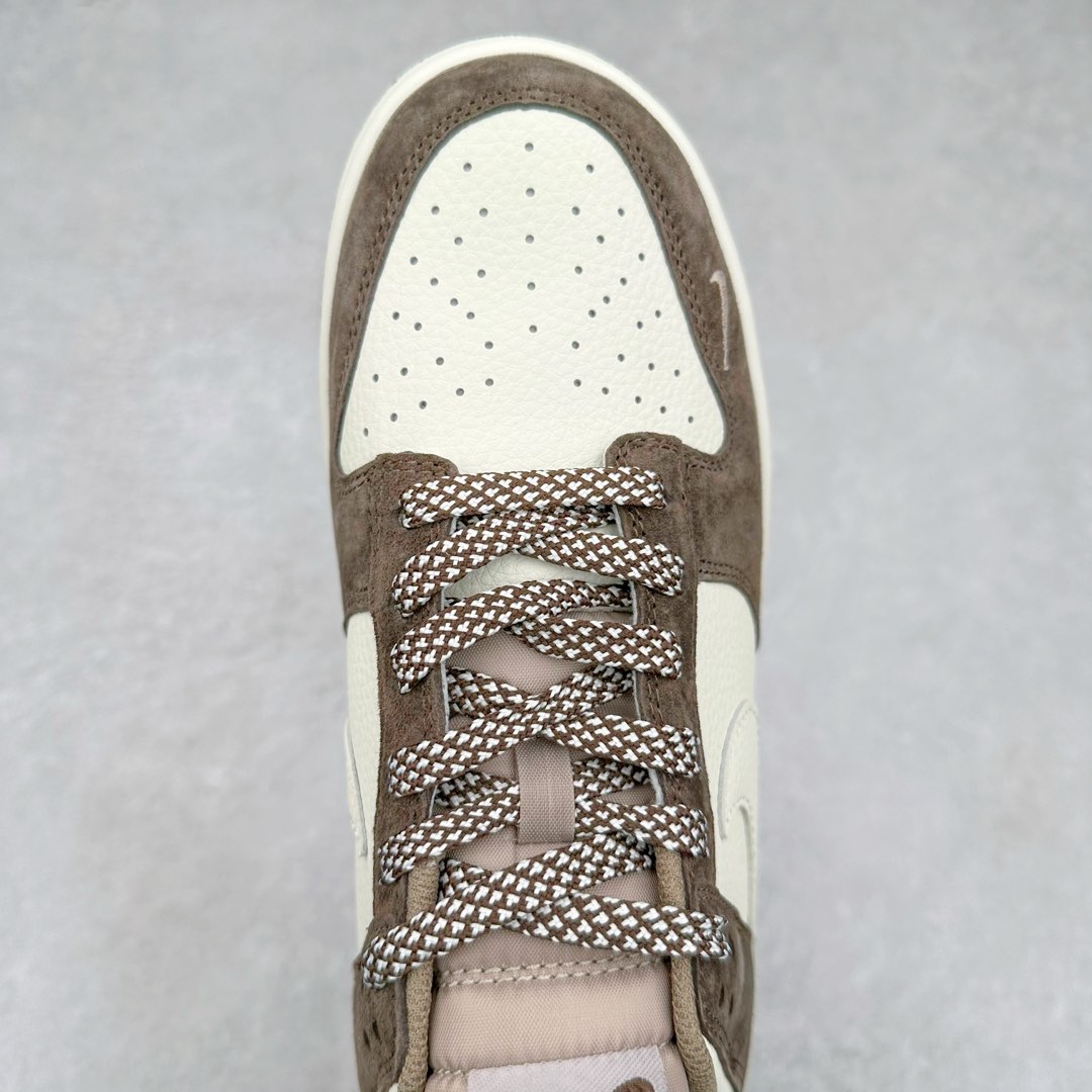 图片[4]-NK Dunk Low 定制配色 DJ2024-058 大厂出品 极力推荐 原装头层材料 独家版型蒸餾加工帶來的是更好的视觉和脚感体验大厂纯原品质出货 清洁度 电绣工艺 皮料切割干净无任何毛边 细节完美 尺码：36 36.5 37.5 38 38.5 39 40 40.5 41 42 42.5 43 44 44.5 45-选品中心