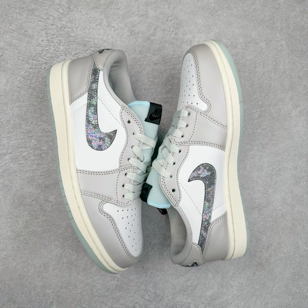 图片[3]-＃K版 Air Jordan AJ1 Low 低帮 HF3144-100 全新流水线出品 DT版本唯一平替选择 市场第二梯队最强版 全部原鞋开发 原楦原纸板开发 全鞋电脑针车 原厂内置全掌气垫 原盒内在原标 唯一Zp原版鞋带绑法 免检产品 全新2022版型 全头层皮料 完美零毛边处理 原厂配置全掌气垫 价格定位良心 几十个配色陆续出货 尺码：36 36.5 37.5 38 38.5 39 40 40.5 41 42 42.5 43 44 44.5 45 46 47.5-选品中心