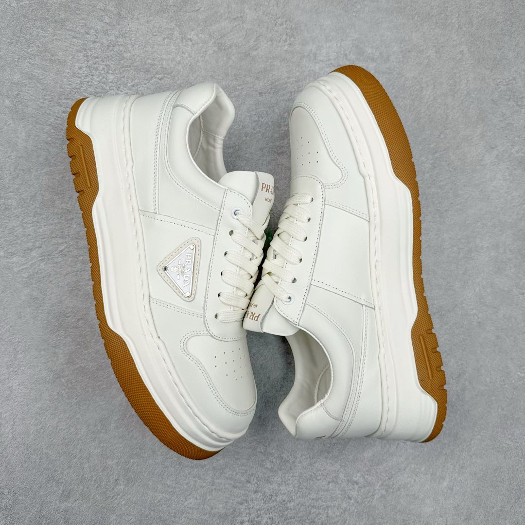 图片[3]-Prada Cloudbust Thunder Low Sneakers 普拉达老爹百搭休闲运动男鞋系列 广东大厂品质 25ss早春新款 专柜同步 Prada Cloudbust Thunder运动鞋设计以雕塑感设计重新演绎PRADA男士风格，独具时尚个性风格。大气个性更潮更抢眼更追求档次，它将颠覆旧念，与您共度时尚潮人必备! 面料采用原版进口小牛皮 牛皮内里垫脚 橡胶发泡大底 轻便防滑耐磨 脚感舒适 款式耐看做工精细 配以简洁利落的鞋楦 彰显男人的果敢和硬朗 尺码：39-44（皮鞋码）-选品中心