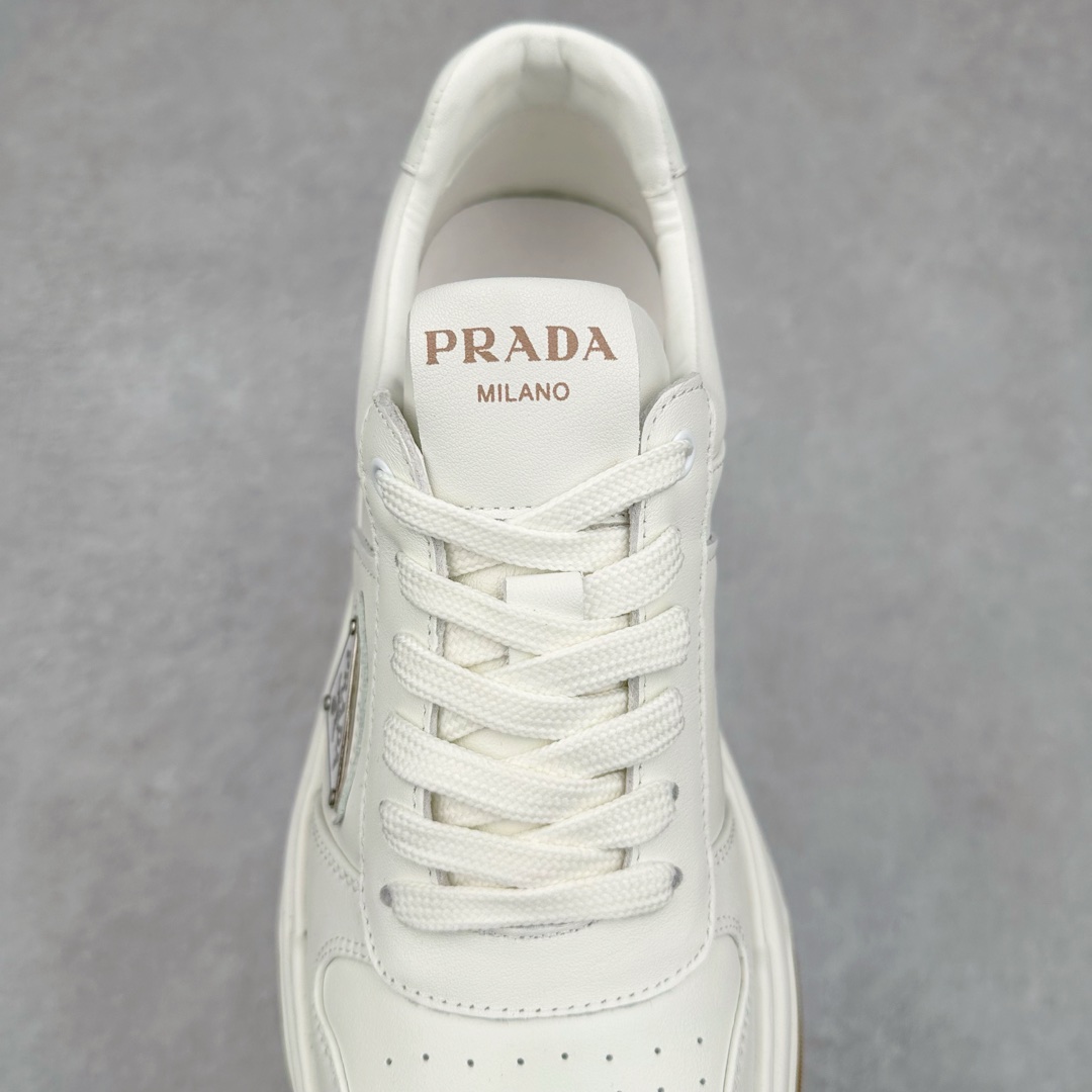 图片[5]-Prada Cloudbust Thunder Low Sneakers 普拉达老爹百搭休闲运动男鞋系列 广东大厂品质 25ss早春新款 专柜同步 Prada Cloudbust Thunder运动鞋设计以雕塑感设计重新演绎PRADA男士风格，独具时尚个性风格。大气个性更潮更抢眼更追求档次，它将颠覆旧念，与您共度时尚潮人必备! 面料采用原版进口小牛皮 牛皮内里垫脚 橡胶发泡大底 轻便防滑耐磨 脚感舒适 款式耐看做工精细 配以简洁利落的鞋楦 彰显男人的果敢和硬朗 尺码：39-44（皮鞋码）-选品中心
