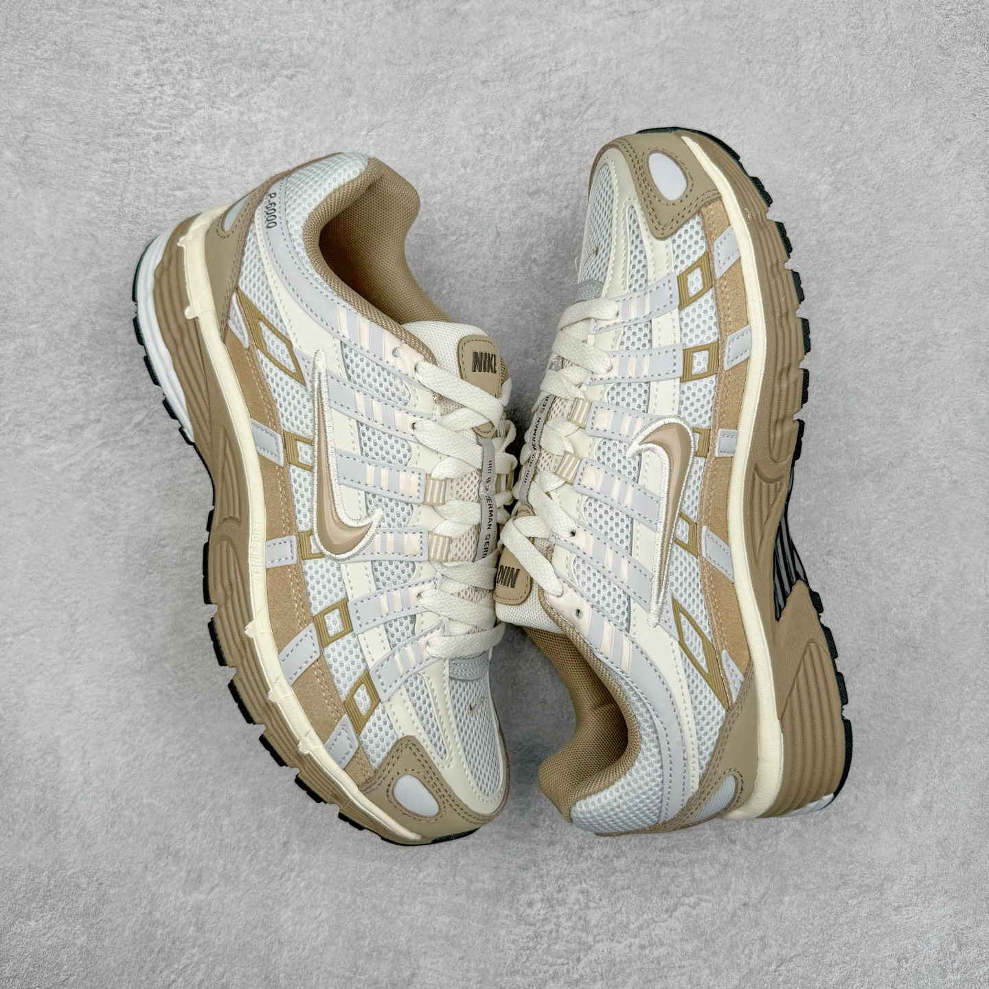 图片[3]-NK P-6000 系列低帮复古老爹风休闲运动舒适慢跑鞋 购入原鞋原装纸板楦头开发 独家私模四层组合大底 市场唯一正确版本 良心定价 新配色陆续出货 进口三文治网面 融合 Pegasus 过往运动鞋设计 助力 21 世纪早期跑步运动跃升时尚新高度 采用透气网眼布、运动风格线条和耐穿覆面 兼具吸睛外观和舒适感受 中底泡绵以田径赛道为灵感 打造厚实设计 缔造出众缓震性能 尺码：36 36.5 37.5 38 38.5 39 40 40.5 41 42 42.5 43 44 44.5 45-选品中心