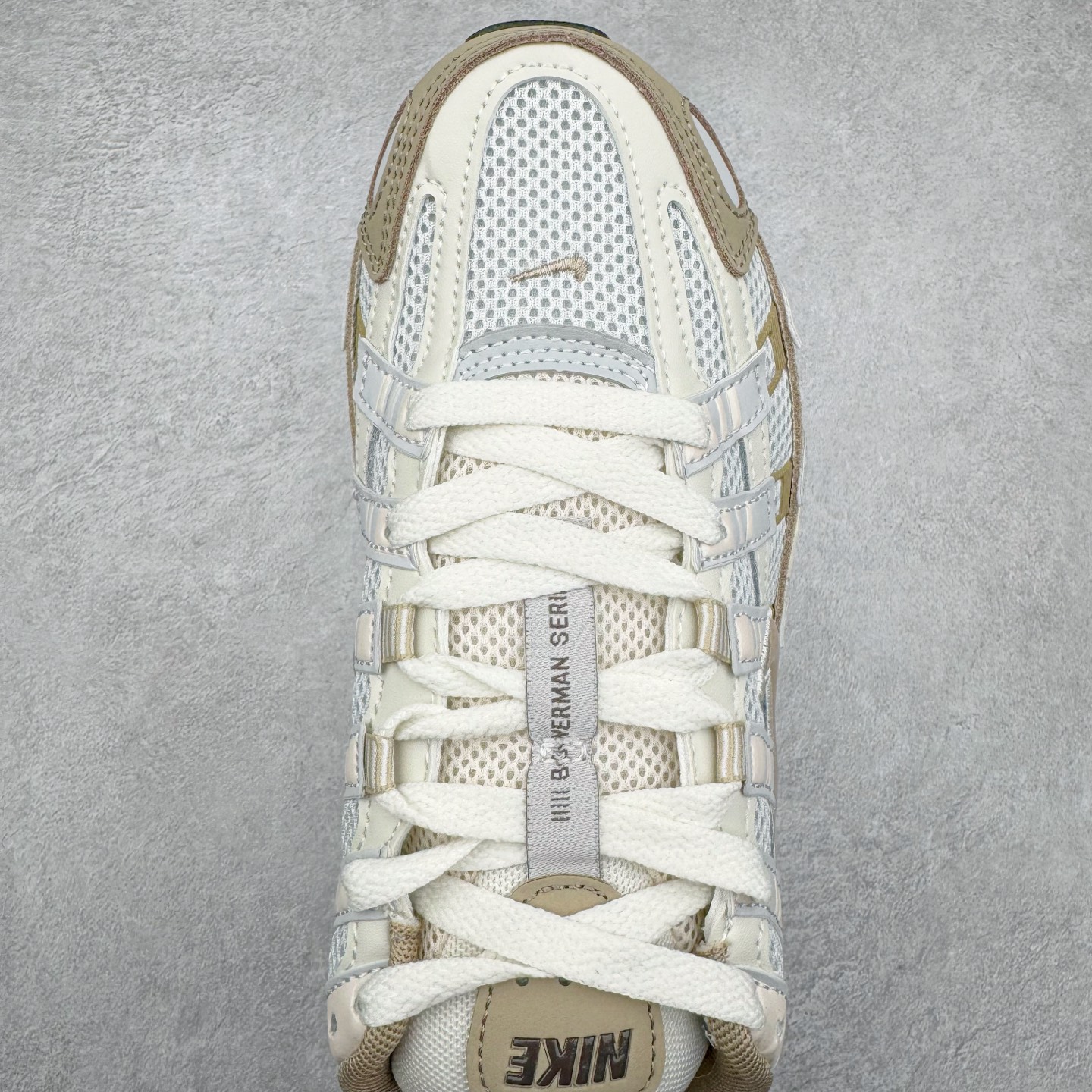 图片[4]-NK P-6000 系列低帮复古老爹风休闲运动舒适慢跑鞋 购入原鞋原装纸板楦头开发 独家私模四层组合大底 市场唯一正确版本 良心定价 新配色陆续出货 进口三文治网面 融合 Pegasus 过往运动鞋设计 助力 21 世纪早期跑步运动跃升时尚新高度 采用透气网眼布、运动风格线条和耐穿覆面 兼具吸睛外观和舒适感受 中底泡绵以田径赛道为灵感 打造厚实设计 缔造出众缓震性能 尺码：36 36.5 37.5 38 38.5 39 40 40.5 41 42 42.5 43 44 44.5 45-选品中心