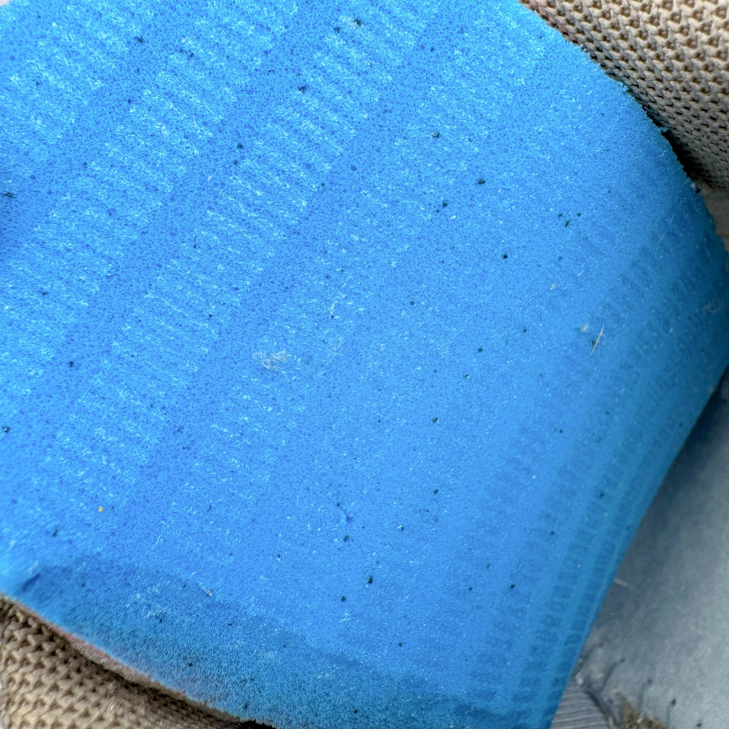 图片[11]-NK P-6000 系列低帮复古老爹风休闲运动舒适慢跑鞋 购入原鞋原装纸板楦头开发 独家私模四层组合大底 市场唯一正确版本 良心定价 新配色陆续出货 进口三文治网面 融合 Pegasus 过往运动鞋设计 助力 21 世纪早期跑步运动跃升时尚新高度 采用透气网眼布、运动风格线条和耐穿覆面 兼具吸睛外观和舒适感受 中底泡绵以田径赛道为灵感 打造厚实设计 缔造出众缓震性能 尺码：36 36.5 37.5 38 38.5 39 40 40.5 41 42 42.5 43 44 44.5 45-选品中心