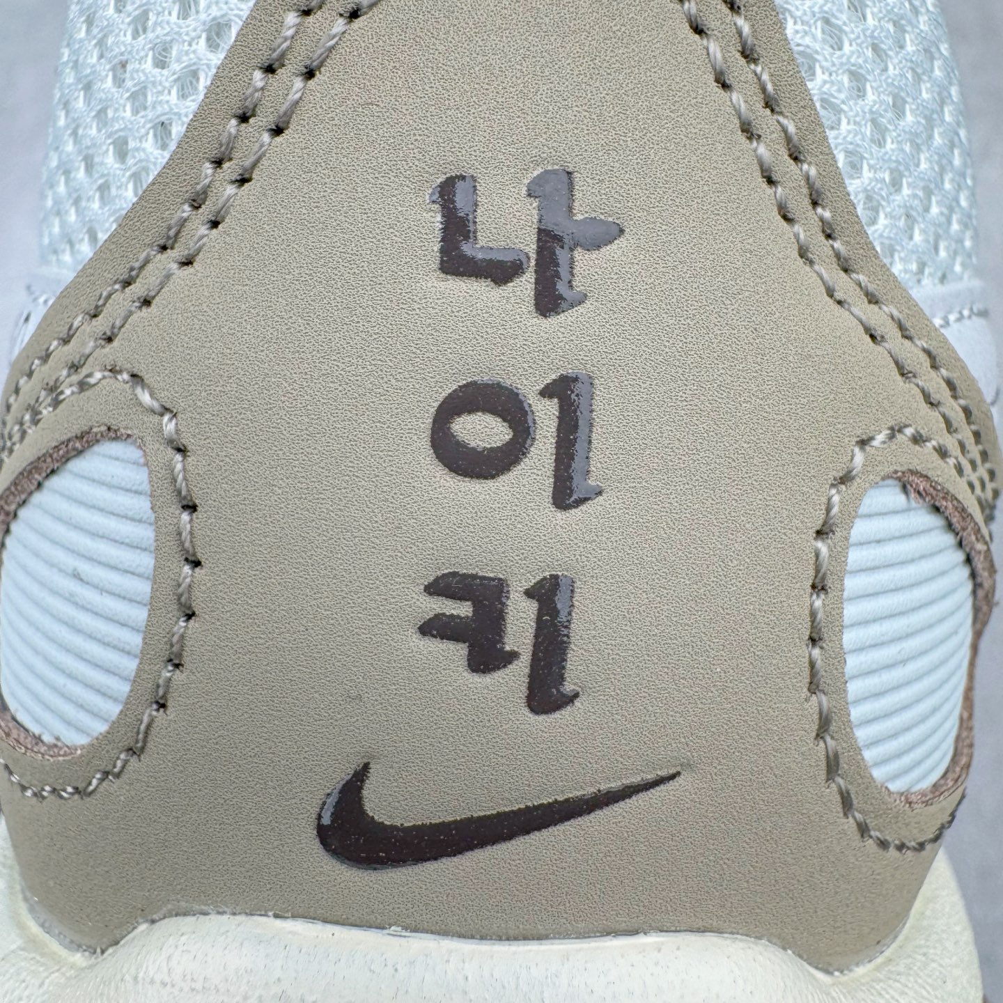 图片[16]-NK P-6000 系列低帮复古老爹风休闲运动舒适慢跑鞋 购入原鞋原装纸板楦头开发 独家私模四层组合大底 市场唯一正确版本 良心定价 新配色陆续出货 进口三文治网面 融合 Pegasus 过往运动鞋设计 助力 21 世纪早期跑步运动跃升时尚新高度 采用透气网眼布、运动风格线条和耐穿覆面 兼具吸睛外观和舒适感受 中底泡绵以田径赛道为灵感 打造厚实设计 缔造出众缓震性能 尺码：36 36.5 37.5 38 38.5 39 40 40.5 41 42 42.5 43 44 44.5 45-选品中心