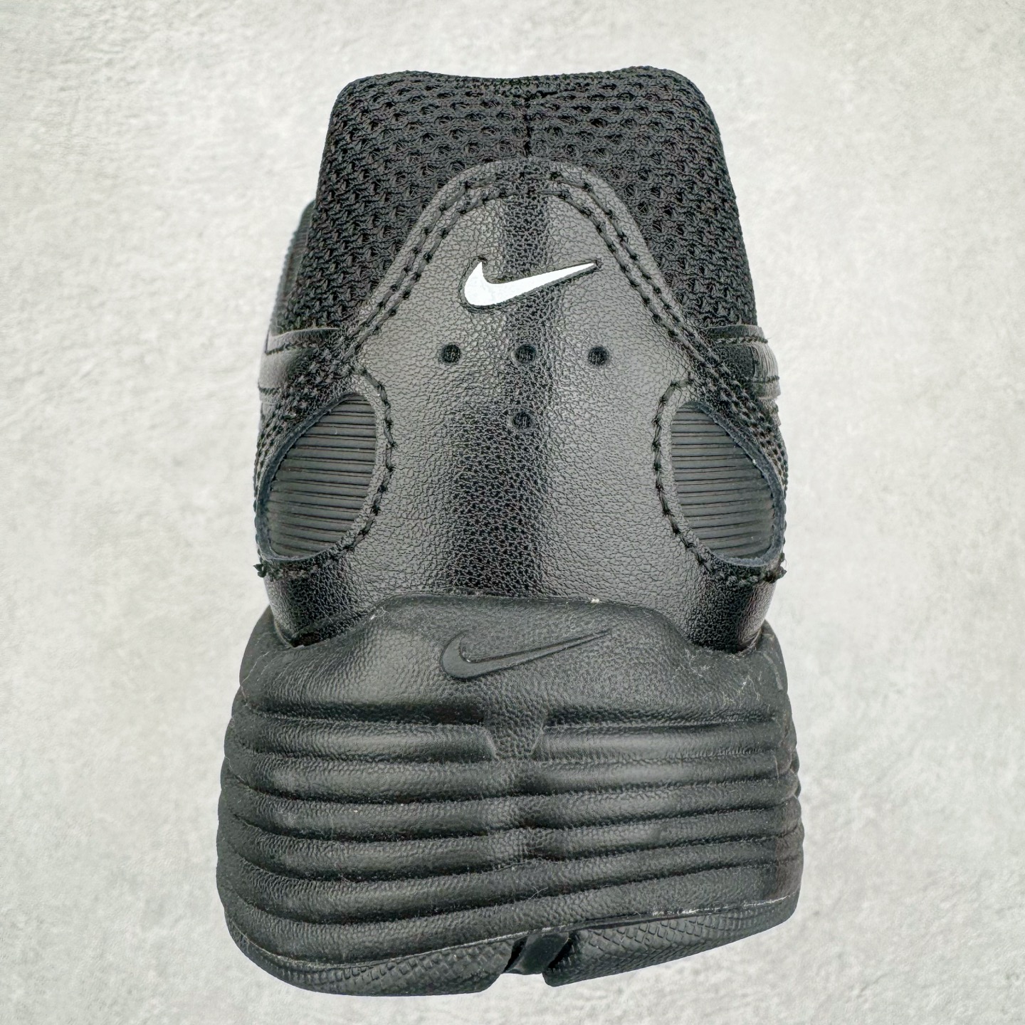 图片[8]-NK P-6000 系列低帮复古老爹风休闲运动舒适慢跑鞋 购入原鞋原装纸板楦头开发 独家私模四层组合大底 市场唯一正确版本 良心定价 新配色陆续出货 进口三文治网面 融合 Pegasus 过往运动鞋设计 助力 21 世纪早期跑步运动跃升时尚新高度 采用透气网眼布、运动风格线条和耐穿覆面 兼具吸睛外观和舒适感受 中底泡绵以田径赛道为灵感 打造厚实设计 缔造出众缓震性能 尺码：36 36.5 37.5 38 38.5 39 40 40.5 41 42 42.5 43 44 44.5 45-选品中心