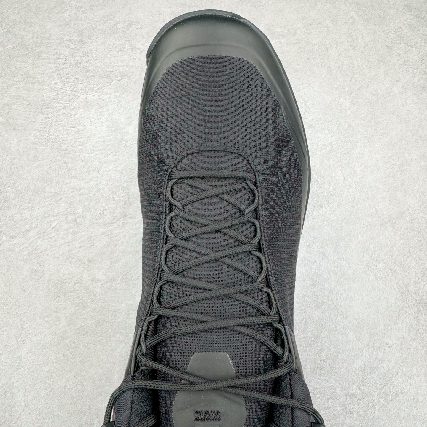 图片[4]-＃GD广顶 Arcteryx Vertex Alpine Gtx 始祖鸟舒适百搭 防滑耐磨中帮户外功能鞋 独家原底面配置 全套原厂生产指令 内外盒标包装纸鞋带配件均同步公司 公司一样的东西 放心开冲 外贸 零售 裸鞋 渠道货 随意操作 承诺半个月内开胶直接换新 尺码：39.5 40 40.5 41 42 42.5 43 44 44.5 45-选品中心