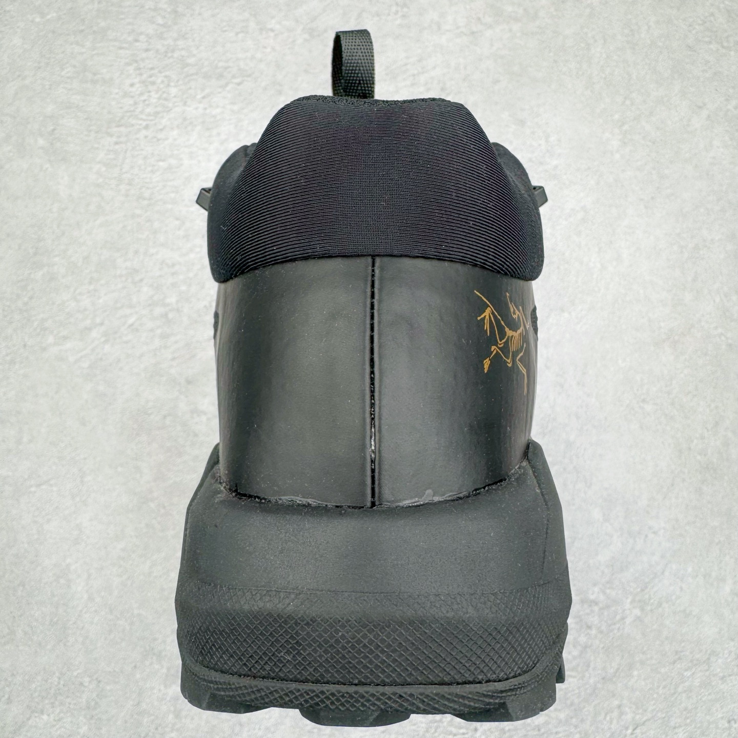 图片[8]-＃GD广顶 Arcteryx Vertex Alpine Gtx 始祖鸟舒适百搭 防滑耐磨中帮户外功能鞋 独家原底面配置 全套原厂生产指令 内外盒标包装纸鞋带配件均同步公司 公司一样的东西 放心开冲 外贸 零售 裸鞋 渠道货 随意操作 承诺半个月内开胶直接换新 尺码：39.5 40 40.5 41 42 42.5 43 44 44.5 45-选品中心