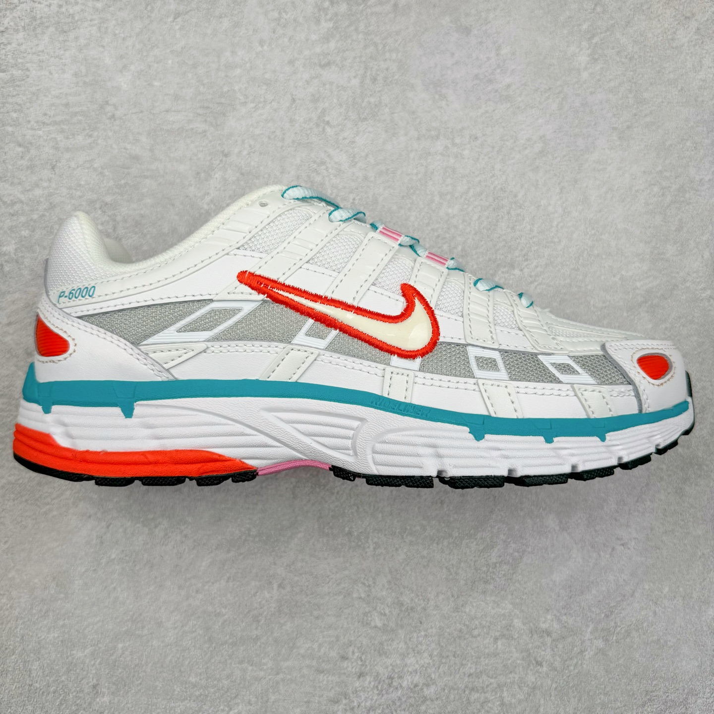 图片[3]-NK P-6000 系列低帮复古老爹风休闲运动舒适慢跑鞋 购入原鞋原装纸板楦头开发 独家私模四层组合大底 市场唯一正确版本 良心定价 新配色陆续出货 进口三文治网面 融合 Pegasus 过往运动鞋设计 助力 21 世纪早期跑步运动跃升时尚新高度 采用透气网眼布、运动风格线条和耐穿覆面 兼具吸睛外观和舒适感受 中底泡绵以田径赛道为灵感 打造厚实设计 缔造出众缓震性能 尺码：36 36.5 37.5 38 38.5 39 40 40.5 41 42 42.5 43 44 44.5 45-选品中心