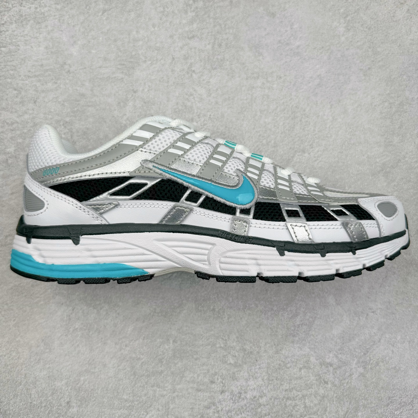 图片[6]-NK P-6000 系列低帮复古老爹风休闲运动舒适慢跑鞋 购入原鞋原装纸板楦头开发 独家私模四层组合大底 市场唯一正确版本 良心定价 新配色陆续出货 进口三文治网面 融合 Pegasus 过往运动鞋设计 助力 21 世纪早期跑步运动跃升时尚新高度 采用透气网眼布、运动风格线条和耐穿覆面 兼具吸睛外观和舒适感受 中底泡绵以田径赛道为灵感 打造厚实设计 缔造出众缓震性能 尺码：36 36.5 37.5 38 38.5 39 40 40.5 41 42 42.5 43 44 44.5 45-选品中心