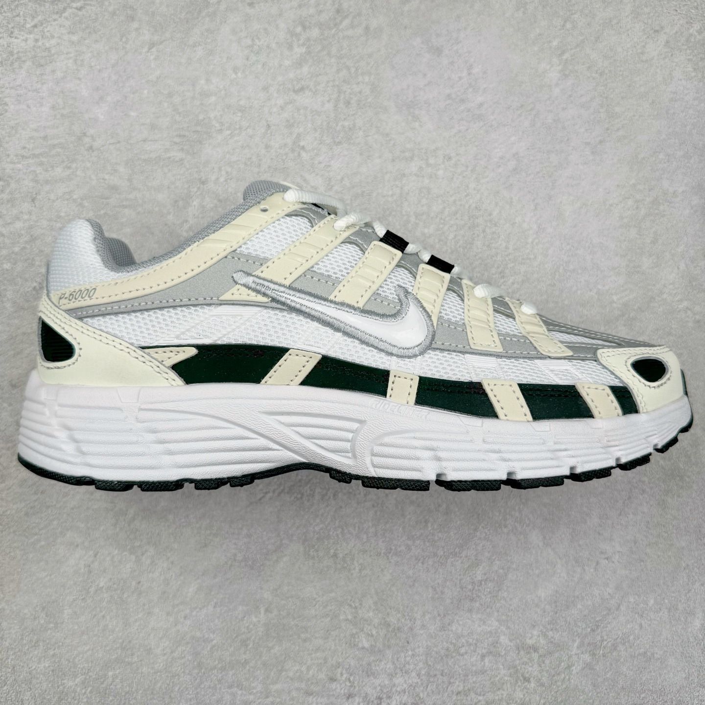 图片[9]-NK P-6000 系列低帮复古老爹风休闲运动舒适慢跑鞋 购入原鞋原装纸板楦头开发 独家私模四层组合大底 市场唯一正确版本 良心定价 新配色陆续出货 进口三文治网面 融合 Pegasus 过往运动鞋设计 助力 21 世纪早期跑步运动跃升时尚新高度 采用透气网眼布、运动风格线条和耐穿覆面 兼具吸睛外观和舒适感受 中底泡绵以田径赛道为灵感 打造厚实设计 缔造出众缓震性能 尺码：36 36.5 37.5 38 38.5 39 40 40.5 41 42 42.5 43 44 44.5 45-选品中心