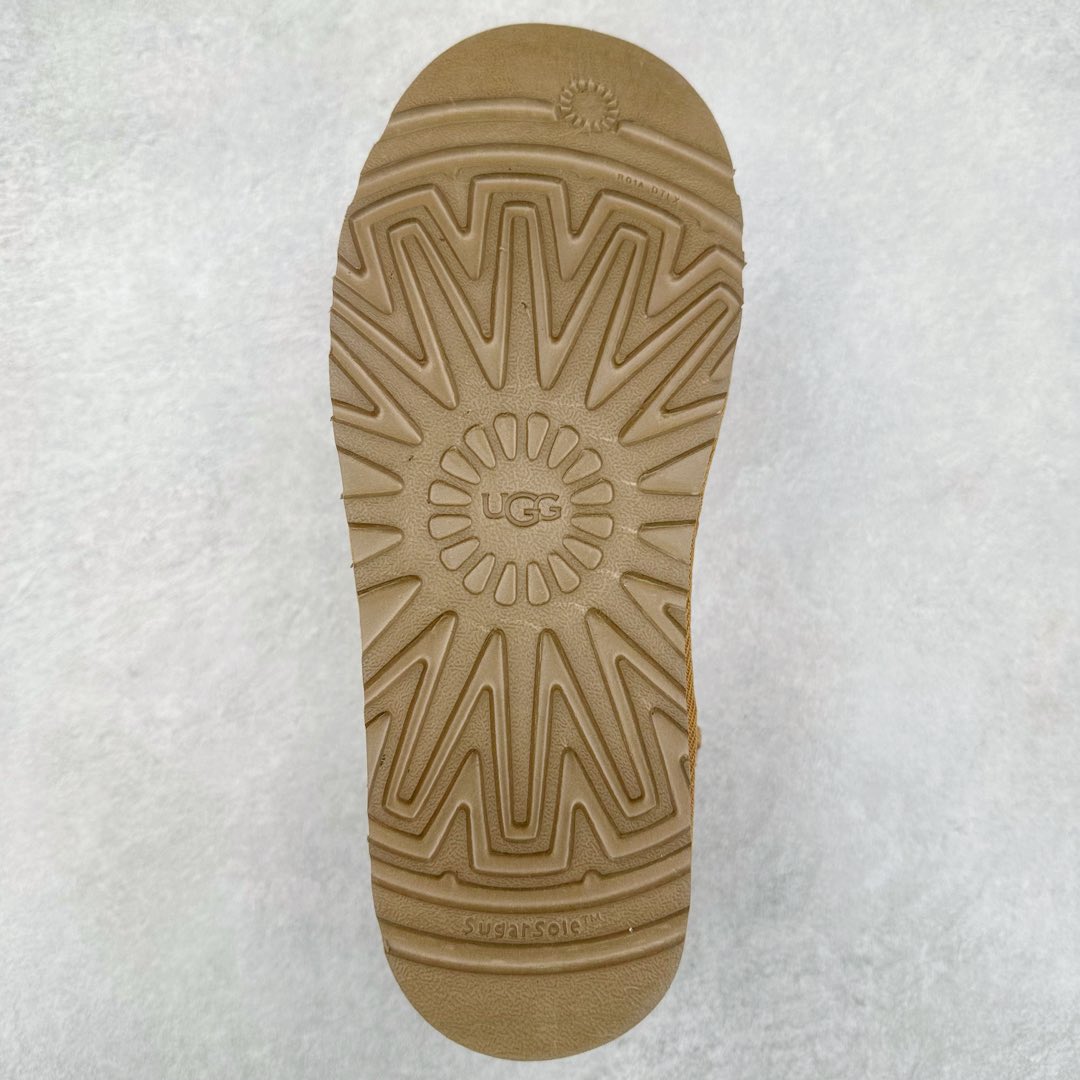 图片[9]-＃福利特价 UGG秋冬经典户外雪地靴 官方同步包装 检验标 材料采用原厂防污防水皮料 羊毛皮一体 防滑耐磨轻翼大底 保暖性能十足 严寒季节 必属佳品 尺码：35 36 37 38 39 40-选品中心