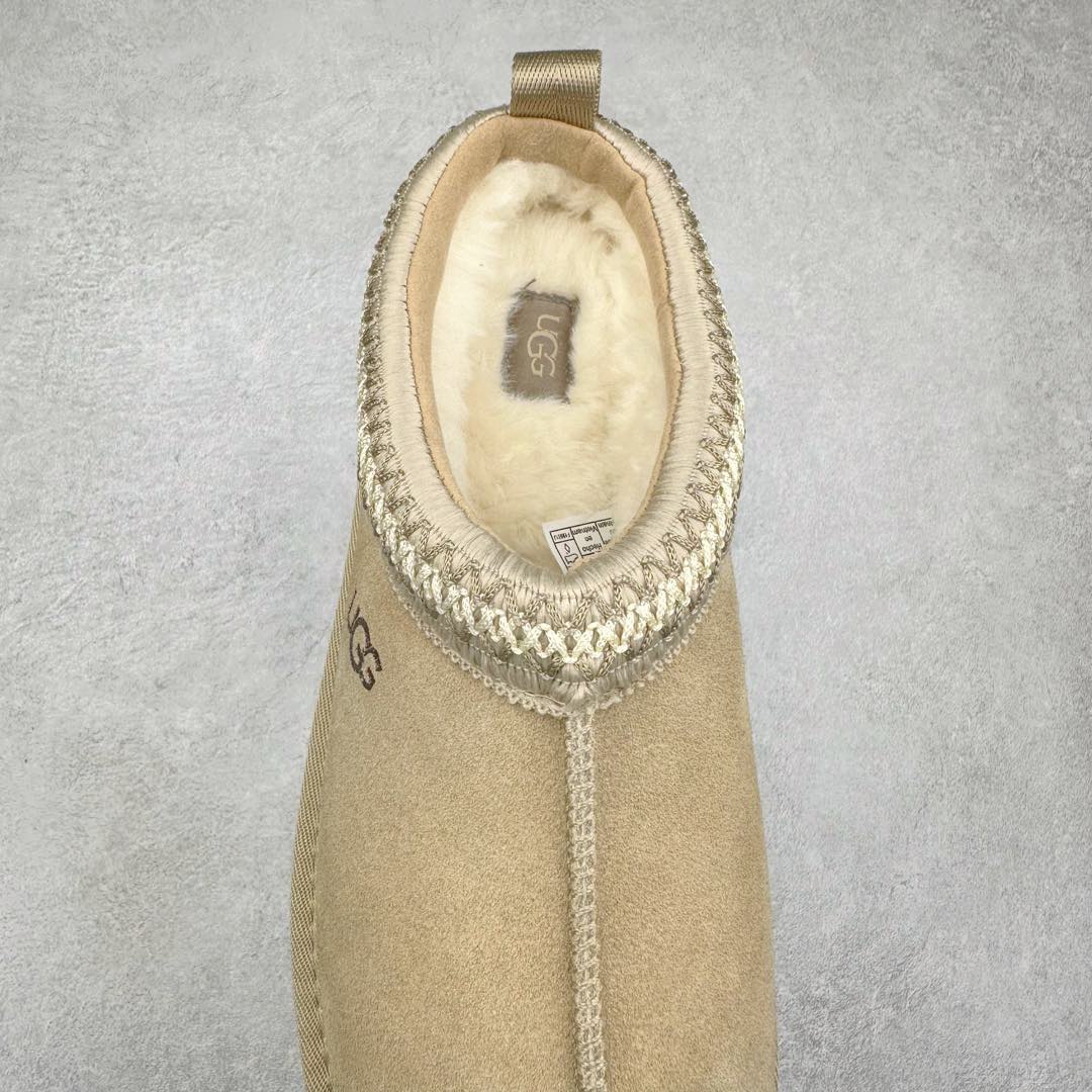 图片[5]-＃福利特价 UGG秋冬经典户外雪地靴 官方同步包装 检验标 材料采用原厂防污防水皮料 羊毛皮一体 防滑耐磨轻翼大底 保暖性能十足 严寒季节 必属佳品 尺码：35 36 37 38 39 40-选品中心