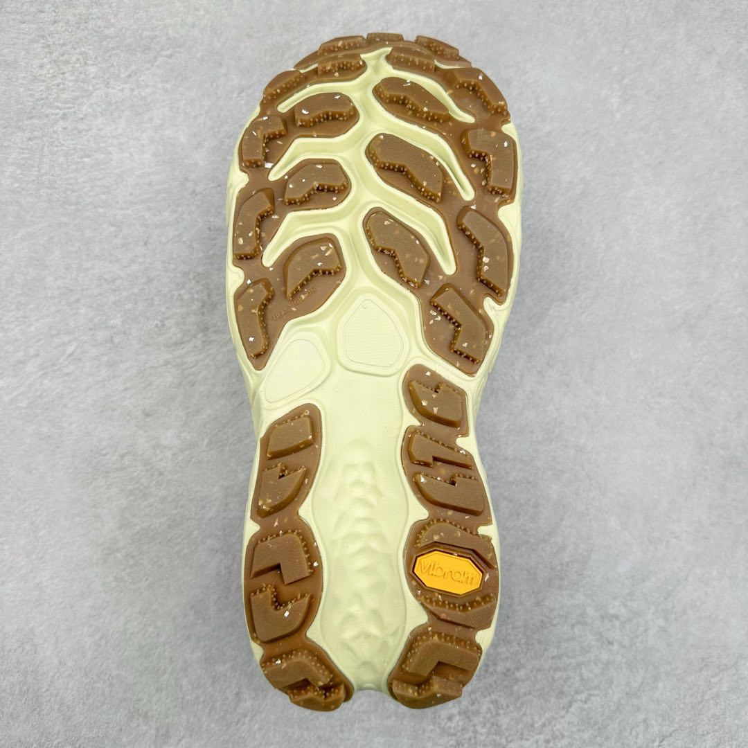 图片[9]-New Balance Fresh Foam X Trail More v3 新百伦NB莫尔V3系列低帮轻量化厚底户外越野休闲运动慢跑鞋 MTMORNGR 无论是越野训练跑还是享受自然美景 New Balance Fresh Foam X Trail More v3 都能确保双脚凉爽舒适 获得缓震支撑 这款越野跑鞋採用透气的合成/网眼鞋面 加上双层 Fresh Foam X 中底实现绝佳舒适著感 搭载鞋头防护科技与 All Terrain 系列最厚鞋底 可防止碎石跑入鞋内 让你尽情探索不受限 尺码：36 37 37.5 38 38.5 39.5 40 40.5 41.5 42 42.5 43 44 44.5 45-选品中心