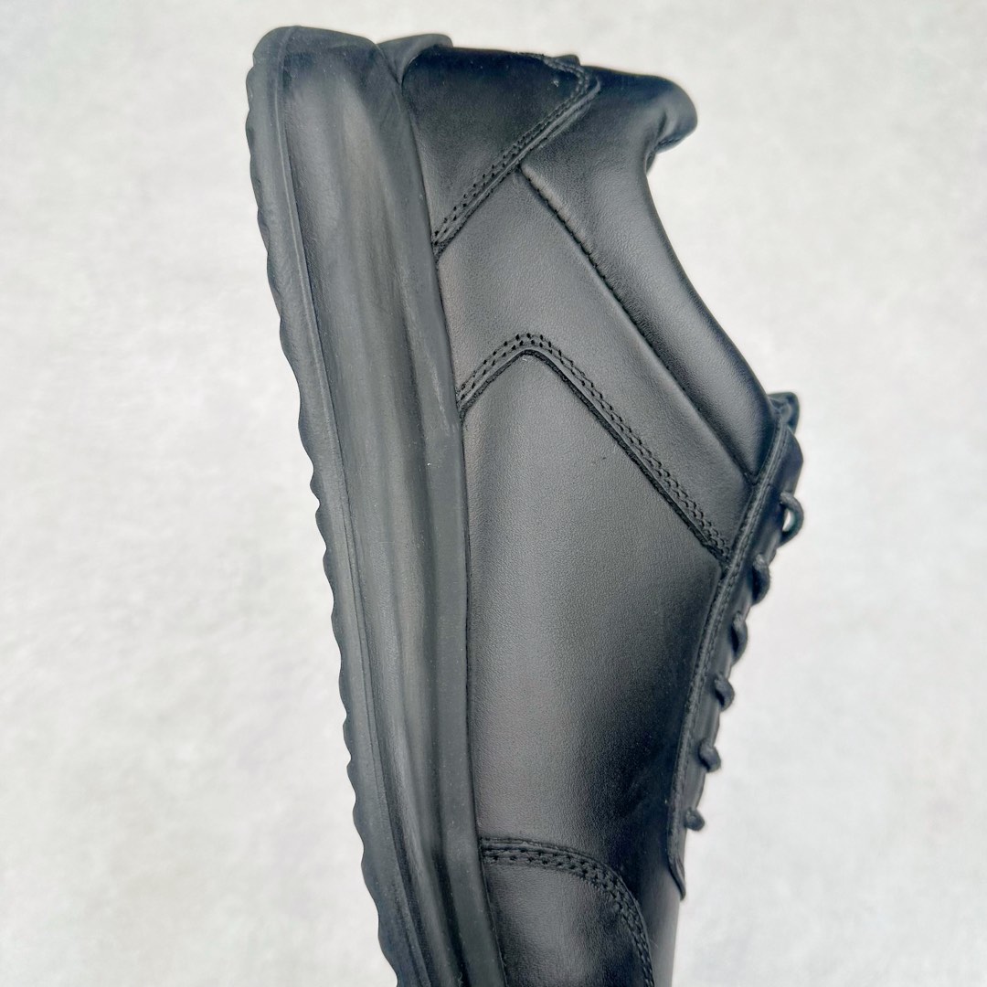 图片[6]-Ecco爱步男鞋新款运动鞋 跑鞋厚底增高老爹鞋 驱动系列全新款式 拼色拼接鞋面 时尚有型 牛皮与纺织品拼接 脚感舒适 出街有型 贴心套脚系带设计 舒适包裹双足 柔软细腻，亲肤透气 以摩托车粗犷胎纹为灵感 PU大底提供牵引性和支撑性 耐磨防滑提升稳定性 轻盈鞋底 舒适耐穿 户外出行 肆意洒脱 尺码：38 39 40 41 42 43 44（皮鞋码）-选品中心