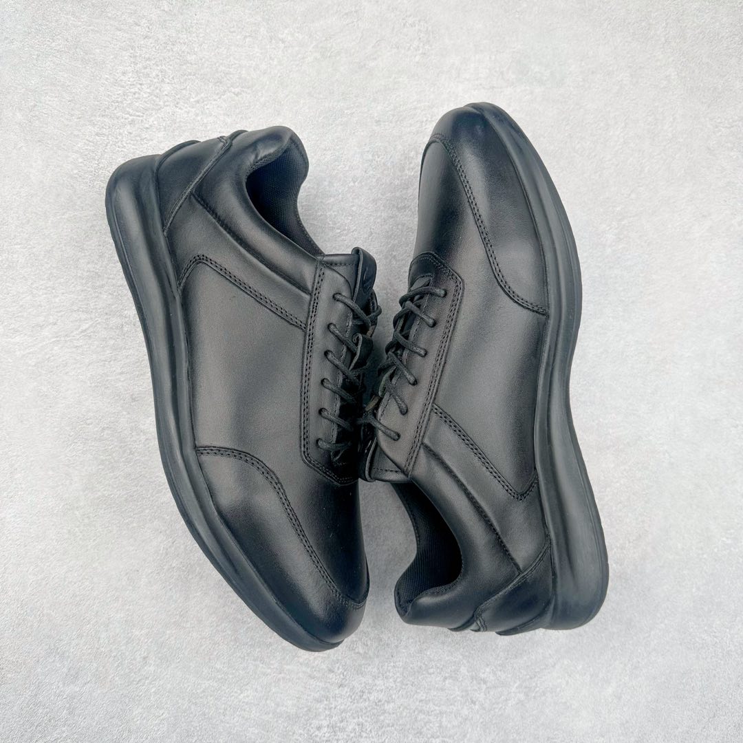 图片[3]-Ecco爱步男鞋新款运动鞋 跑鞋厚底增高老爹鞋 驱动系列全新款式 拼色拼接鞋面 时尚有型 牛皮与纺织品拼接 脚感舒适 出街有型 贴心套脚系带设计 舒适包裹双足 柔软细腻，亲肤透气 以摩托车粗犷胎纹为灵感 PU大底提供牵引性和支撑性 耐磨防滑提升稳定性 轻盈鞋底 舒适耐穿 户外出行 肆意洒脱 尺码：38 39 40 41 42 43 44（皮鞋码）-选品中心