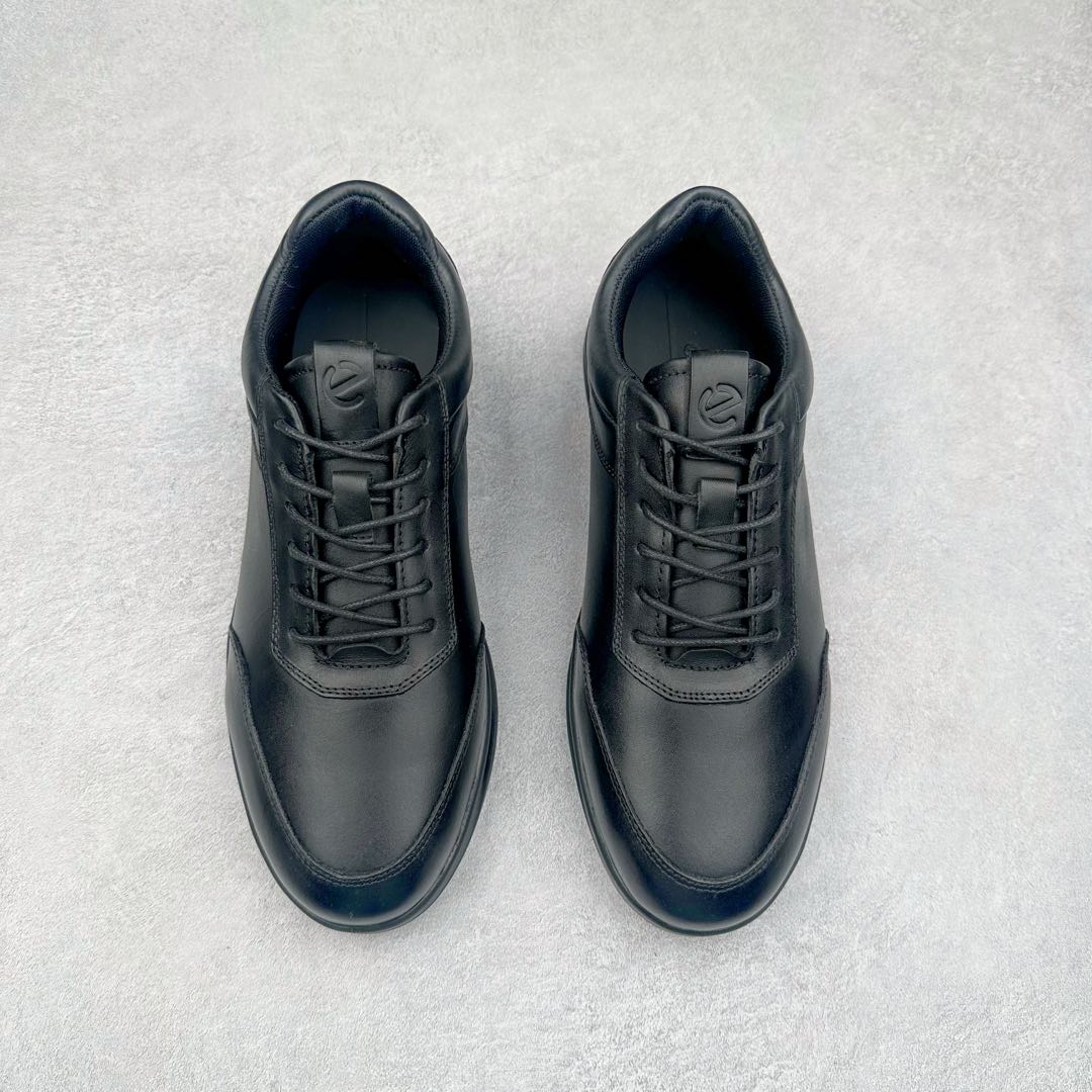 图片[2]-Ecco爱步男鞋新款运动鞋 跑鞋厚底增高老爹鞋 驱动系列全新款式 拼色拼接鞋面 时尚有型 牛皮与纺织品拼接 脚感舒适 出街有型 贴心套脚系带设计 舒适包裹双足 柔软细腻，亲肤透气 以摩托车粗犷胎纹为灵感 PU大底提供牵引性和支撑性 耐磨防滑提升稳定性 轻盈鞋底 舒适耐穿 户外出行 肆意洒脱 尺码：38 39 40 41 42 43 44（皮鞋码）-选品中心