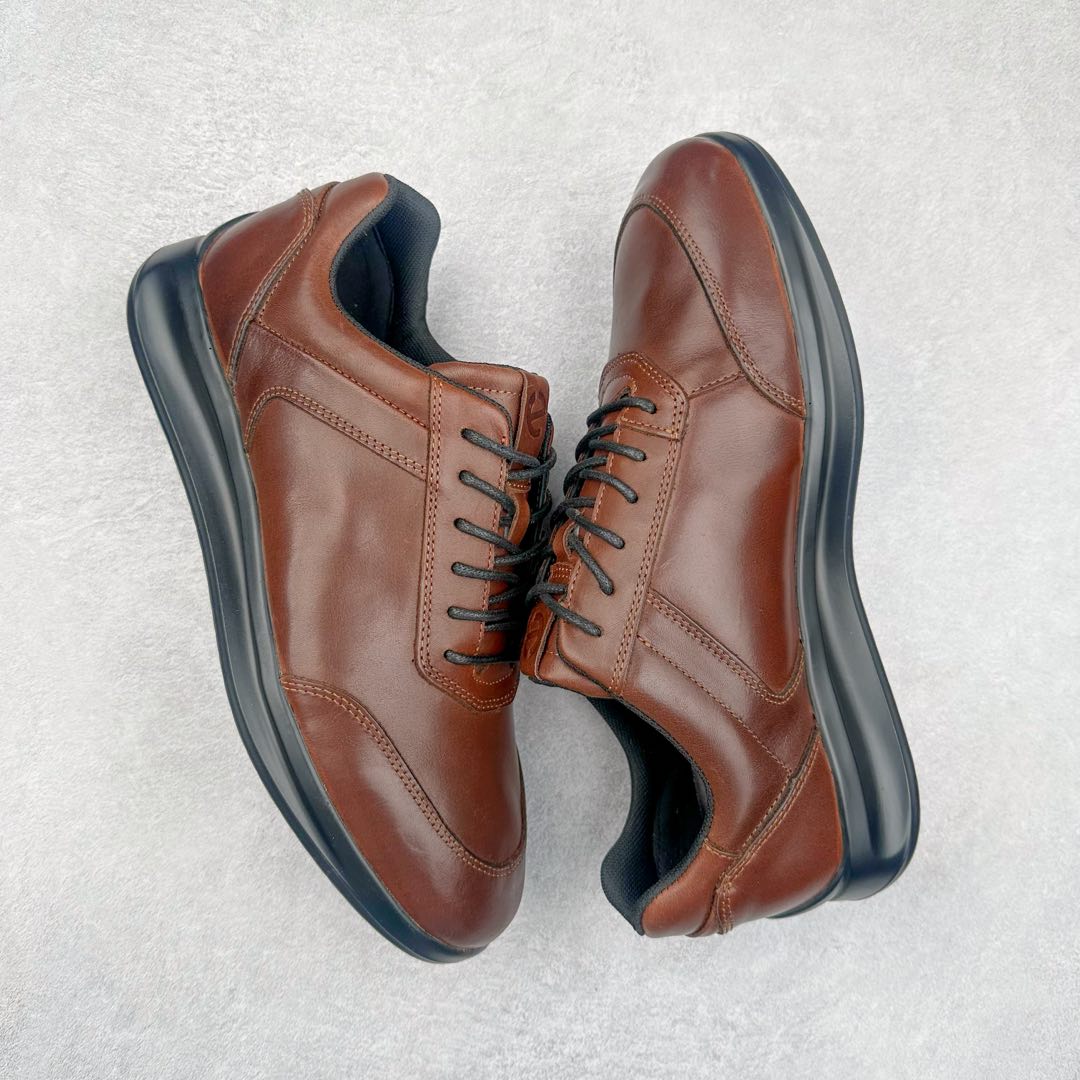 图片[3]-Ecco爱步男鞋新款运动鞋 跑鞋厚底增高老爹鞋 驱动系列全新款式 拼色拼接鞋面 时尚有型 牛皮与纺织品拼接 脚感舒适 出街有型 贴心套脚系带设计 舒适包裹双足 柔软细腻，亲肤透气 以摩托车粗犷胎纹为灵感 PU大底提供牵引性和支撑性 耐磨防滑提升稳定性 轻盈鞋底 舒适耐穿 户外出行 肆意洒脱 尺码：38 39 40 41 42 43 44（皮鞋码）-选品中心