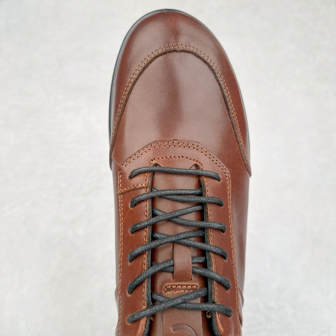 图片[4]-Ecco爱步男鞋新款运动鞋 跑鞋厚底增高老爹鞋 驱动系列全新款式 拼色拼接鞋面 时尚有型 牛皮与纺织品拼接 脚感舒适 出街有型 贴心套脚系带设计 舒适包裹双足 柔软细腻，亲肤透气 以摩托车粗犷胎纹为灵感 PU大底提供牵引性和支撑性 耐磨防滑提升稳定性 轻盈鞋底 舒适耐穿 户外出行 肆意洒脱 尺码：38 39 40 41 42 43 44（皮鞋码）-选品中心