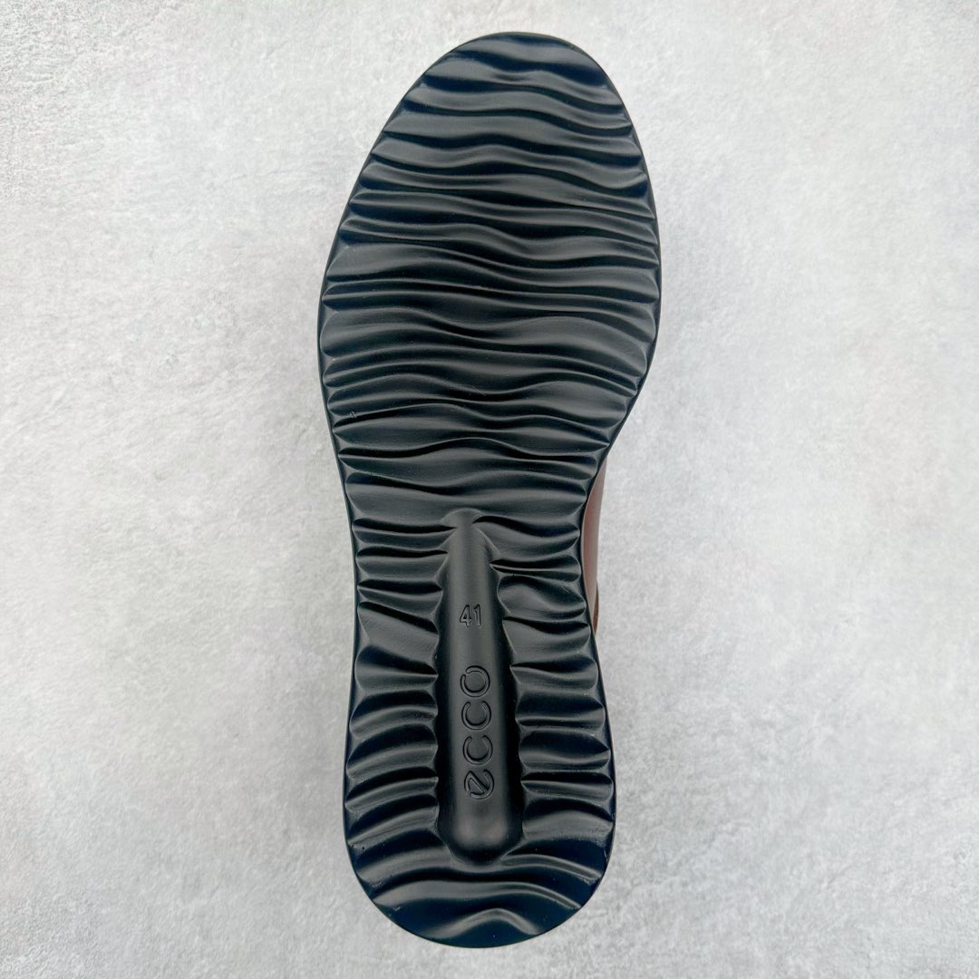 图片[9]-Ecco爱步男鞋新款运动鞋 跑鞋厚底增高老爹鞋 驱动系列全新款式 拼色拼接鞋面 时尚有型 牛皮与纺织品拼接 脚感舒适 出街有型 贴心套脚系带设计 舒适包裹双足 柔软细腻，亲肤透气 以摩托车粗犷胎纹为灵感 PU大底提供牵引性和支撑性 耐磨防滑提升稳定性 轻盈鞋底 舒适耐穿 户外出行 肆意洒脱 尺码：38 39 40 41 42 43 44（皮鞋码）-选品中心