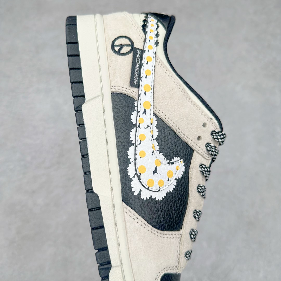 图片[6]-NK Dunk Low 定制配色 DJ2024-073 大厂出品 极力推荐 原装头层材料 独家版型蒸餾加工帶來的是更好的视觉和脚感体验大厂纯原品质出货 清洁度 电绣工艺 皮料切割干净无任何毛边 细节完美 尺码：36 36.5 37.5 38 38.5 39 40 40.5 41 42 42.5 43 44 44.5 45-选品中心