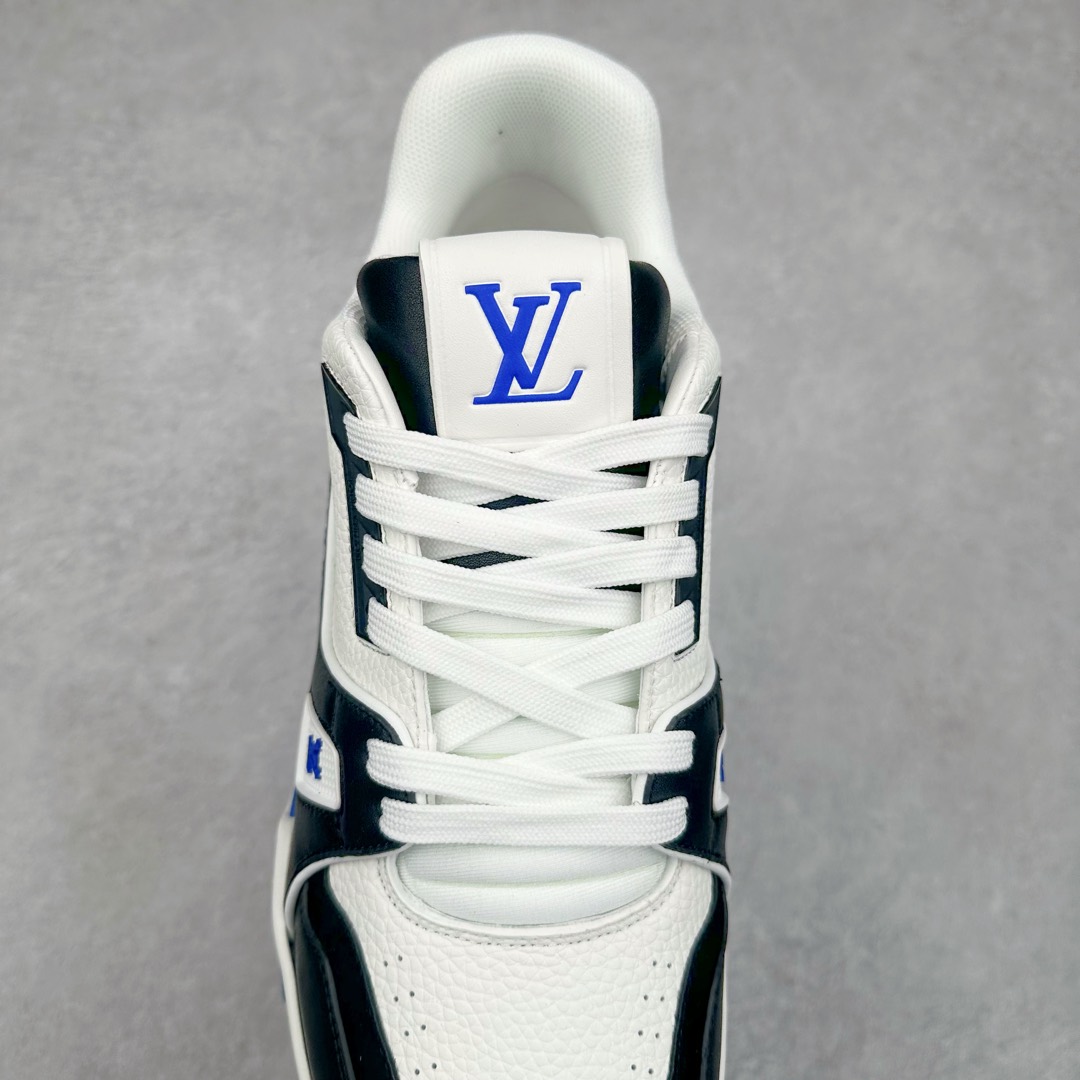 图片[5]-＃K1 Louis Vuitton Trainer lv时装走秀运动鞋 完美鞋型超高的清洁度 零毛边线头瑕疵 全套原楦原纸版原鞋开模 全网最具灵魂的版型 正确原装黄色鞋盒 正确中底印花 鞋面印花3D高频深度立体 全鞋电脑针车 紧密相连 针距密度一致 环保乳胶注塑鞋垫 厚度脚感还原原版 皮面裁剪部位 统一油边封口工艺 原装橡胶大底含胶量大底组合零偏差 专柜全套包装 防尘袋 说明书 质保卡 男女鞋 尺码：35 36 37 38 39 40 41 42 43 44 45-选品中心