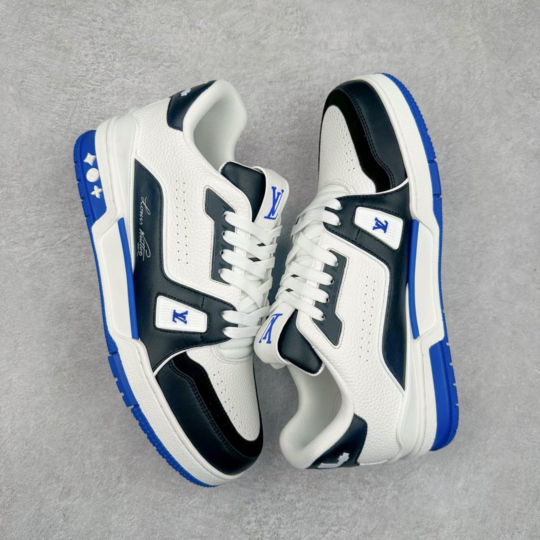 图片[3]-＃K1 Louis Vuitton Trainer lv时装走秀运动鞋 完美鞋型超高的清洁度 零毛边线头瑕疵 全套原楦原纸版原鞋开模 全网最具灵魂的版型 正确原装黄色鞋盒 正确中底印花 鞋面印花3D高频深度立体 全鞋电脑针车 紧密相连 针距密度一致 环保乳胶注塑鞋垫 厚度脚感还原原版 皮面裁剪部位 统一油边封口工艺 原装橡胶大底含胶量大底组合零偏差 专柜全套包装 防尘袋 说明书 质保卡 男女鞋 尺码：35 36 37 38 39 40 41 42 43 44 45-选品中心