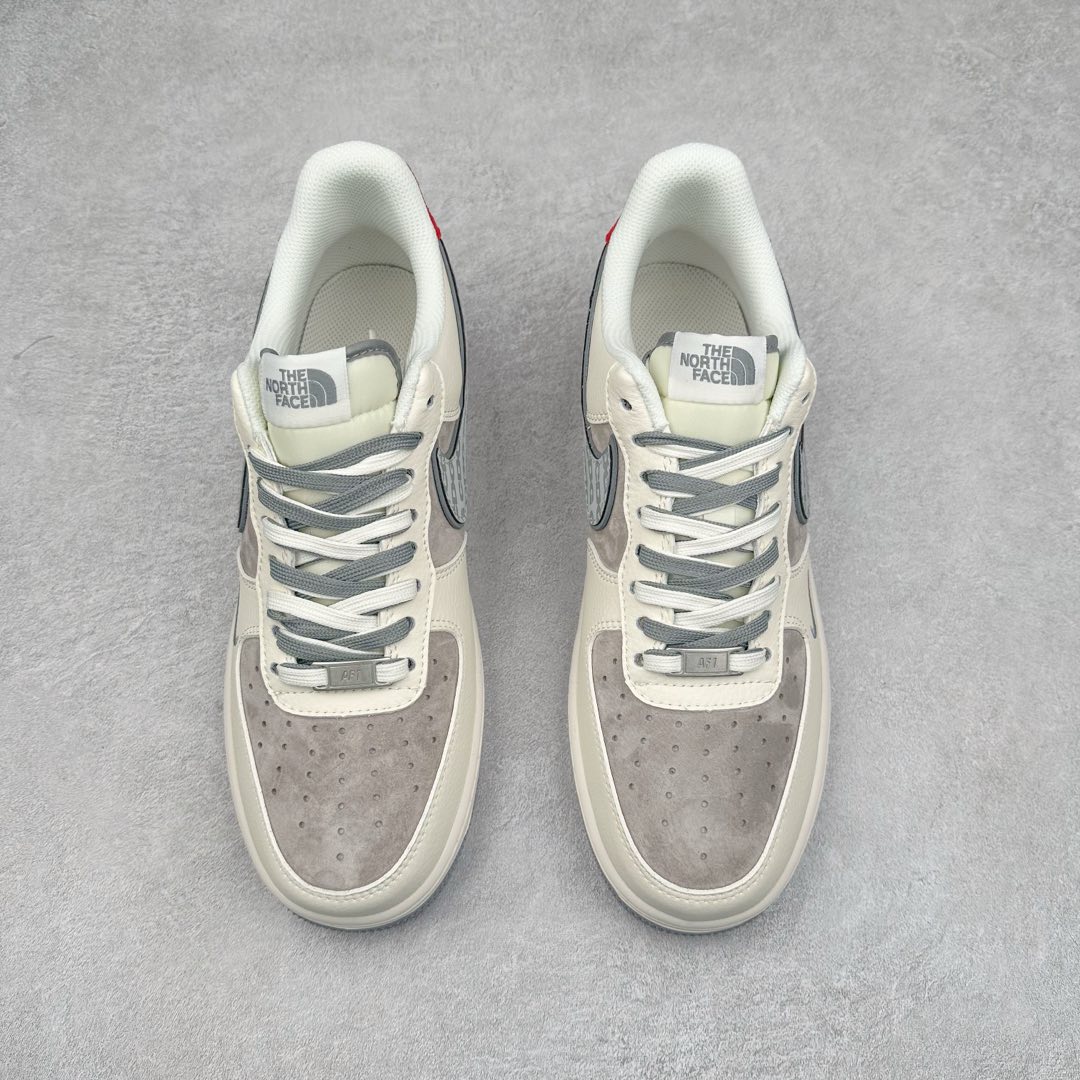 图片[2]-NK Air Force 1´07 Low 空军一号低帮百搭休闲运动板鞋 DM6688-049 柔软、弹性十足的缓震性能和出色的中底设计 横跨复古与现代的外型结合 造就出风靡全球 三十多年的Force 1 直到今天还深受青睐 尺码：36 36.5 37.5 38 38.5 39 40 40.5 41 42 42.5 43 44 44.5 45-选品中心