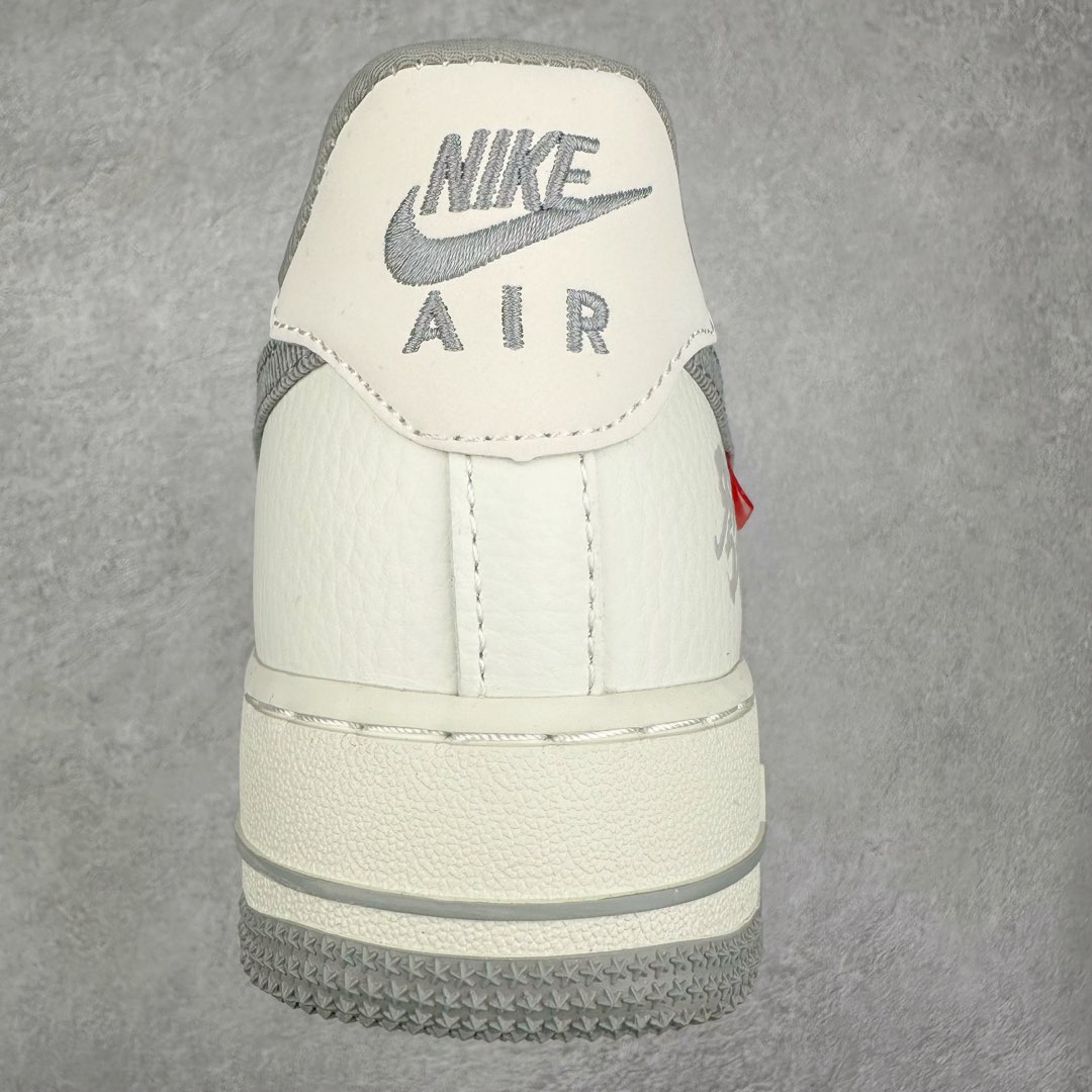 图片[8]-NK Air Force 1´07 Low 空军一号低帮百搭休闲运动板鞋 CH6336-522 柔软、弹性十足的缓震性能和出色的中底设计 横跨复古与现代的外型结合 造就出风靡全球 三十多年的Force 1 直到今天还深受青睐 尺码：36 36.5 37.5 38 38.5 39 40 40.5 41 42 42.5 43 44 44.5 45-选品中心