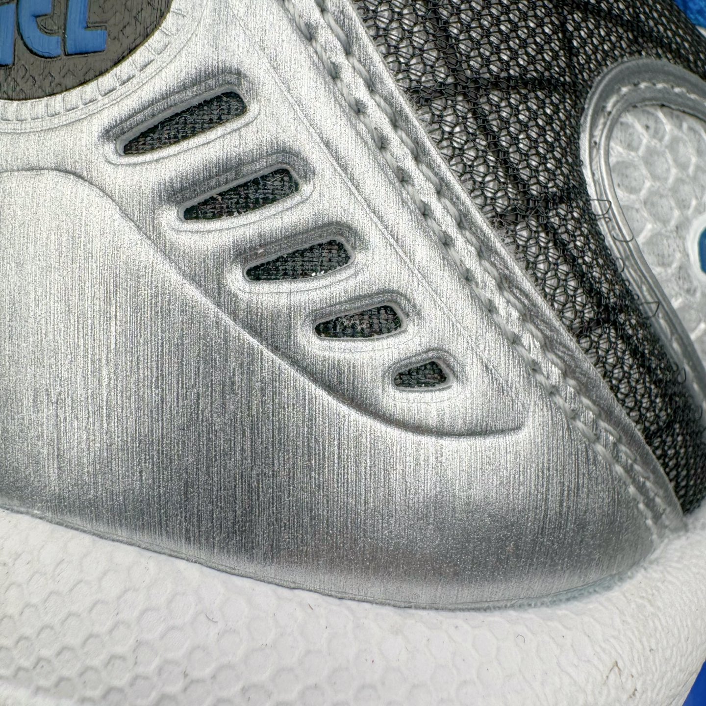 图片[14]-＃PB纯原 Asics Gel-Kayano K14 亚瑟士系列复古舒适织物合成革减震防滑耐磨低帮休闲跑步鞋 内卷时代 纯原品质 真标价格 市场顶级版本 原装纸板楦头开发 独家私模五层组合大底 原厂定制缓震硅胶加持 原盒原配 官方四联吊牌 一比一同步原鞋工艺和用料 鞋面原厂“三明治”多层网布 区别其他同价版本 鞋垫采用原厂OrthoLite欧索莱材质 非普通海玻璃鞋垫 后跟一样采用了GEL缓震胶 整体系列设计非常的科技感 锻炼跑步的同时让你一样时尚百搭 尺码：36 37 37.5 38 39 39.5 40 40.5 41.5 42 42.5 43.5 44 44.5 45-选品中心