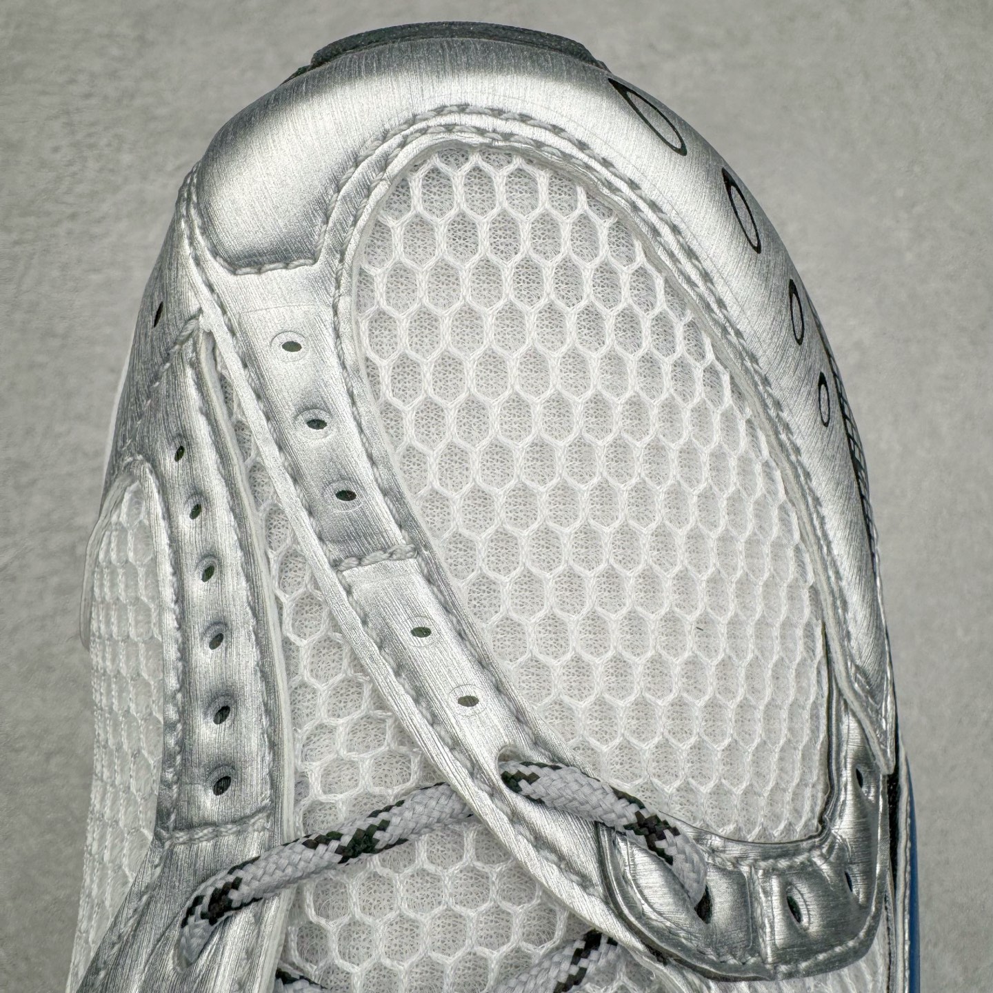 图片[13]-＃PB纯原 Asics Gel-Kayano K14 亚瑟士系列复古舒适织物合成革减震防滑耐磨低帮休闲跑步鞋 内卷时代 纯原品质 真标价格 市场顶级版本 原装纸板楦头开发 独家私模五层组合大底 原厂定制缓震硅胶加持 原盒原配 官方四联吊牌 一比一同步原鞋工艺和用料 鞋面原厂“三明治”多层网布 区别其他同价版本 鞋垫采用原厂OrthoLite欧索莱材质 非普通海玻璃鞋垫 后跟一样采用了GEL缓震胶 整体系列设计非常的科技感 锻炼跑步的同时让你一样时尚百搭 尺码：36 37 37.5 38 39 39.5 40 40.5 41.5 42 42.5 43.5 44 44.5 45-选品中心