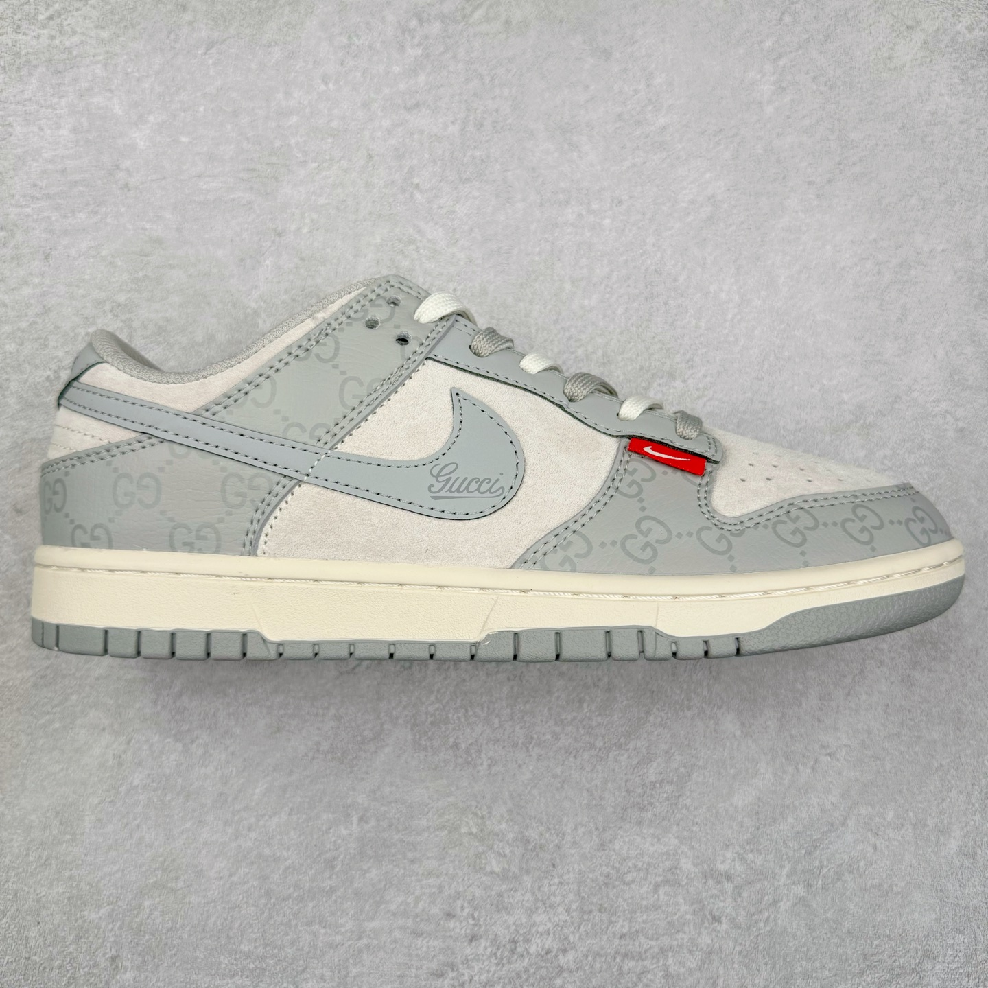 NK Dunk Low 定制配色 DM6868-013 大厂出品 极力推荐 原装头层材料 独家版型蒸餾加工帶來的是更好的视觉和脚感体验大厂纯原品质出货 清洁度 电绣工艺 皮料切割干净无任何毛边 细节完美 尺码:36 36.5 37.5 38 38.5 39 40 40.5 41 42 42.5 43 44 44.5 45-选品中心