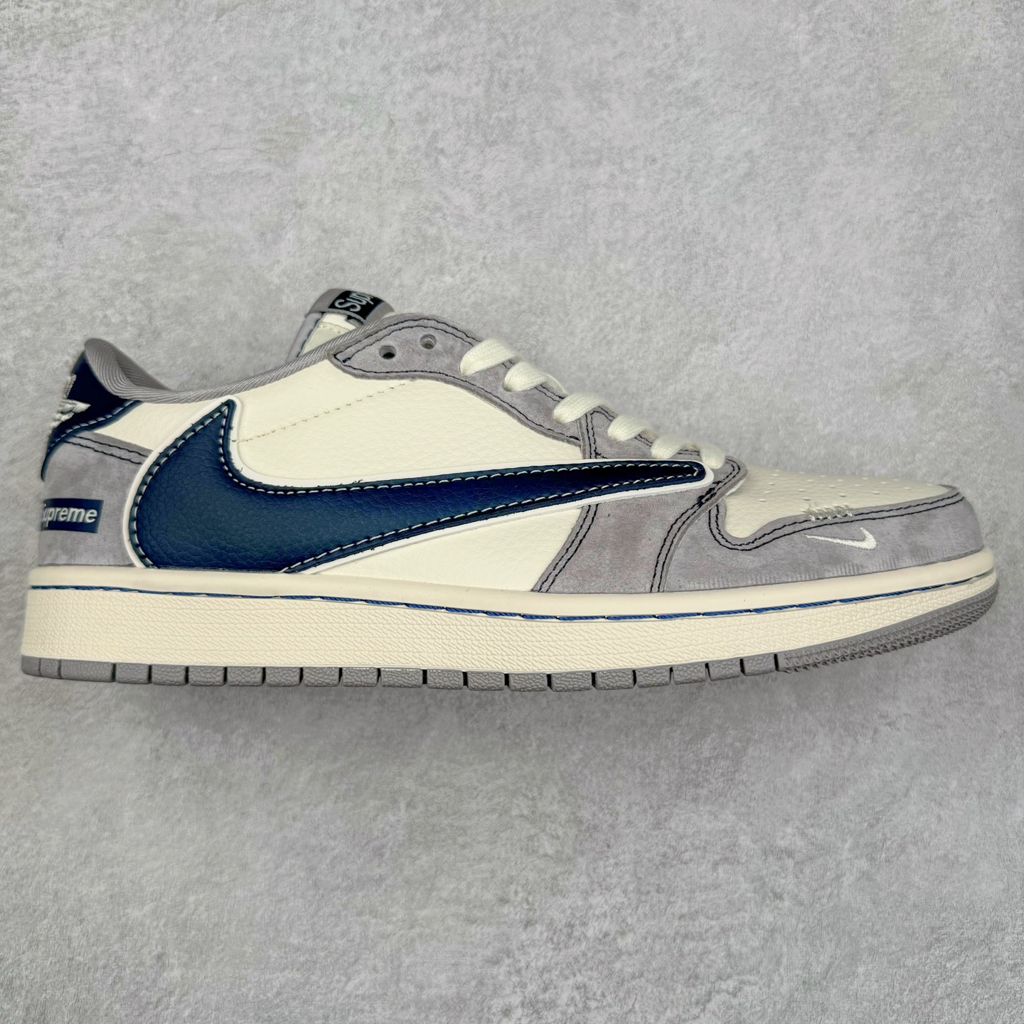 TS x Air Jordan AJ1 Low 倒钩低帮联名定制配色 DM9288-006 原厂内置气垫魔块 A模大底 头层小牛皮 鞋舌AJ原厂专用牛津布+AJ专用反口珍珠布+原厂无杂质高弹内里海棉+特殊封边弹力鞋带 尺码：36 36.5 37.5 38 38.5 39 40 40.5 41 42 42.5 43 44 44.5 45 46 47.5-选品中心