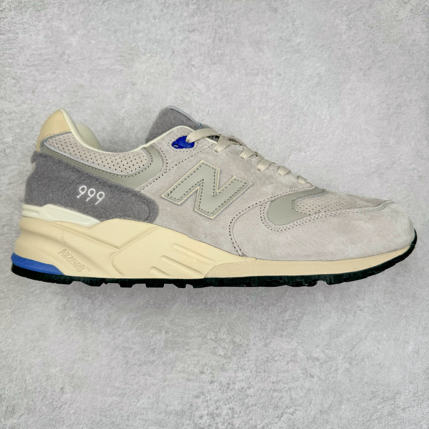 #纯原福利 New Balance NB999系列 美潮高端原装原装套楦 真正的正品修长鞋型 早期外围实体充正案例无数 外贸客户指定订单前后掌分段组合大底 内置科技软底 缓震效果极佳日系潮人必备款 尺码同步专柜 尺码:39.5 40 40.5 41.5 42 42.5 43 44-选品中心