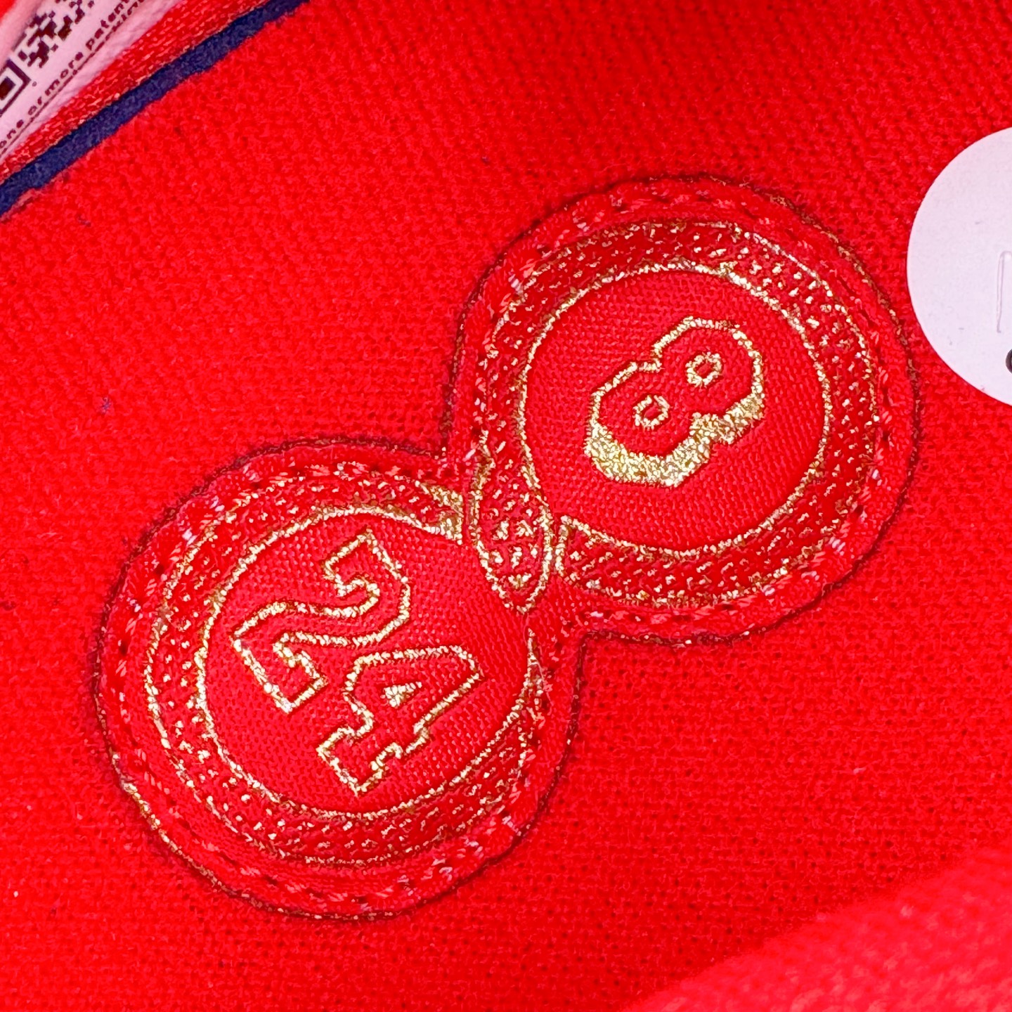 图片[12]-＃灭世/Max NK Kobe 5 Protro\\\”Year of the Mamba\\\” 科比五代 蛇年 大红 HF5182-600 灭世海外球员版 搭载最高工艺标准 版型 外观 细节 用料 不同于市场主流货品 拒绝杀猪套牌纯原套路 欢迎对比品鉴 外观升级点：鞋头冲孔 后跟海绵填充 飞线质感 碳板纹理 纸板对位 悉数升级对标ZP 用料升级点：前掌气垫➕后掌马蹄zoom（增配）澎湃脚感 完美解决正品后掌泡棉衰减问题 版型尺码升级：海外球员版 前掌包裹提升 尺码增加US13 47.5码 适配 职业球员 灭世纯原海外球员版『质 价 比』拉满 拳打杀猪纯原 脚踢一眼假通货 高端外贸渠道口碑爆炸 尺码：39 40 40.5 41 42 42.5 43 44 44.5 45 46 47.5-选品中心