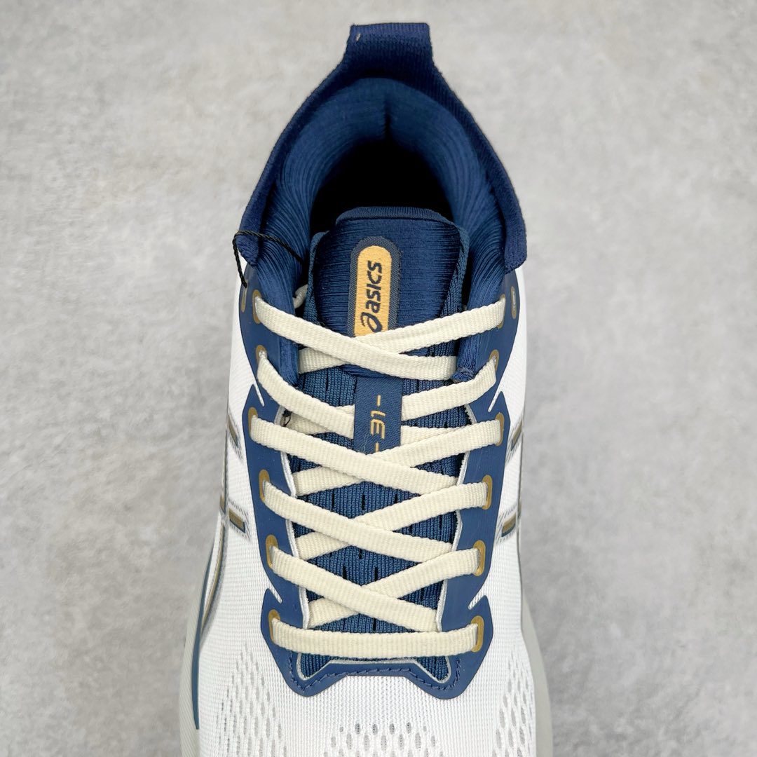 图片[5]-Asics Gel-Kayano 31 亚瑟士卡亚诺31代低帮专业有氧超轻量休闲运动全能慢跑鞋全球知名运动品牌ASICS正式推出新款GEL-KAYANO 31跑鞋，旨在通过全新稳定结构以提升产品可适性，满足跑者的足部稳定需求，让每一位跑者从起跑到结束都能够感受到焕然一新的稳定性与舒适性，从而帮助更多人找到身心平衡，获得自在舒适的健康生活方式。秉持着ASICS亚瑟士的设计哲学，全新一代GEL-KAYANO 31应运而生。为进一步升级产品的稳定性，GEL-KAYANO 31采用了全新4D引导系统，通过内侧稳定装置提升可适性，满足足部稳定需求，帮助足弓迅速返回到平衡位置。作为基于生物力学研究打造的全新稳定结构，4D引导系统不仅提升了跑鞋对双脚的支撑性，它还将人体不同的运动状态纳入设计考量，帮助跑者在多种跑动强度下获得充足的稳定性和理想的舒适度。尺码：36 37 37.5 38 39.5 40 40.5 41.5 42 42.5 43.5 44 44.5 45-选品中心