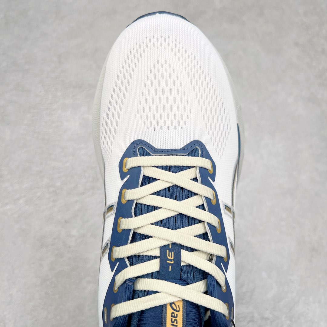 图片[4]-Asics Gel-Kayano 31 亚瑟士卡亚诺31代低帮专业有氧超轻量休闲运动全能慢跑鞋全球知名运动品牌ASICS正式推出新款GEL-KAYANO 31跑鞋，旨在通过全新稳定结构以提升产品可适性，满足跑者的足部稳定需求，让每一位跑者从起跑到结束都能够感受到焕然一新的稳定性与舒适性，从而帮助更多人找到身心平衡，获得自在舒适的健康生活方式。秉持着ASICS亚瑟士的设计哲学，全新一代GEL-KAYANO 31应运而生。为进一步升级产品的稳定性，GEL-KAYANO 31采用了全新4D引导系统，通过内侧稳定装置提升可适性，满足足部稳定需求，帮助足弓迅速返回到平衡位置。作为基于生物力学研究打造的全新稳定结构，4D引导系统不仅提升了跑鞋对双脚的支撑性，它还将人体不同的运动状态纳入设计考量，帮助跑者在多种跑动强度下获得充足的稳定性和理想的舒适度。尺码：36 37 37.5 38 39.5 40 40.5 41.5 42 42.5 43.5 44 44.5 45-选品中心