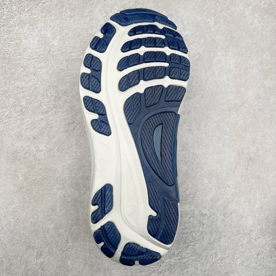 图片[9]-Asics Gel-Kayano 31 亚瑟士卡亚诺31代低帮专业有氧超轻量休闲运动全能慢跑鞋全球知名运动品牌ASICS正式推出新款GEL-KAYANO 31跑鞋，旨在通过全新稳定结构以提升产品可适性，满足跑者的足部稳定需求，让每一位跑者从起跑到结束都能够感受到焕然一新的稳定性与舒适性，从而帮助更多人找到身心平衡，获得自在舒适的健康生活方式。秉持着ASICS亚瑟士的设计哲学，全新一代GEL-KAYANO 31应运而生。为进一步升级产品的稳定性，GEL-KAYANO 31采用了全新4D引导系统，通过内侧稳定装置提升可适性，满足足部稳定需求，帮助足弓迅速返回到平衡位置。作为基于生物力学研究打造的全新稳定结构，4D引导系统不仅提升了跑鞋对双脚的支撑性，它还将人体不同的运动状态纳入设计考量，帮助跑者在多种跑动强度下获得充足的稳定性和理想的舒适度。尺码：36 37 37.5 38 39.5 40 40.5 41.5 42 42.5 43.5 44 44.5 45-选品中心