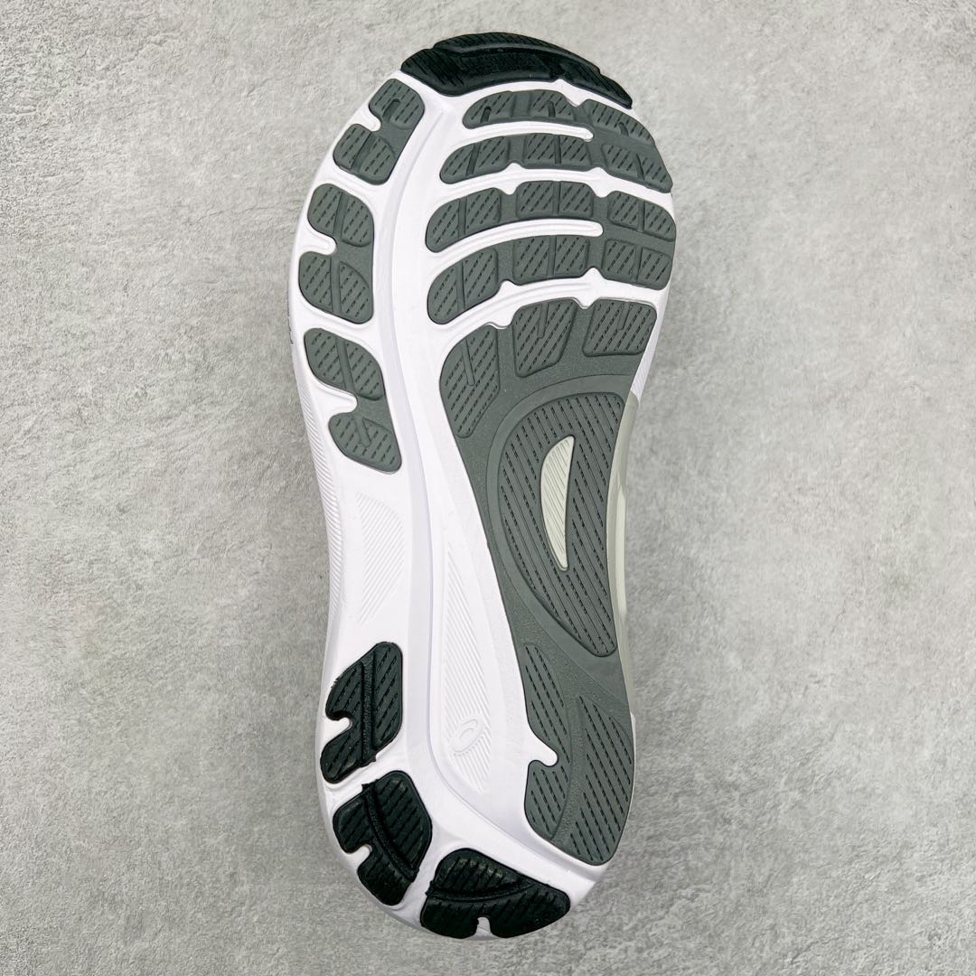 图片[9]-Asics Gel-Kayano 31 亚瑟士卡亚诺31代低帮专业有氧超轻量休闲运动全能慢跑鞋全球知名运动品牌ASICS正式推出新款GEL-KAYANO 31跑鞋，旨在通过全新稳定结构以提升产品可适性，满足跑者的足部稳定需求，让每一位跑者从起跑到结束都能够感受到焕然一新的稳定性与舒适性，从而帮助更多人找到身心平衡，获得自在舒适的健康生活方式。秉持着ASICS亚瑟士的设计哲学，全新一代GEL-KAYANO 31应运而生。为进一步升级产品的稳定性，GEL-KAYANO 31采用了全新4D引导系统，通过内侧稳定装置提升可适性，满足足部稳定需求，帮助足弓迅速返回到平衡位置。作为基于生物力学研究打造的全新稳定结构，4D引导系统不仅提升了跑鞋对双脚的支撑性，它还将人体不同的运动状态纳入设计考量，帮助跑者在多种跑动强度下获得充足的稳定性和理想的舒适度。尺码：36 37 37.5 38 39.5 40 40.5 41.5 42 42.5 43.5 44 44.5 45-选品中心